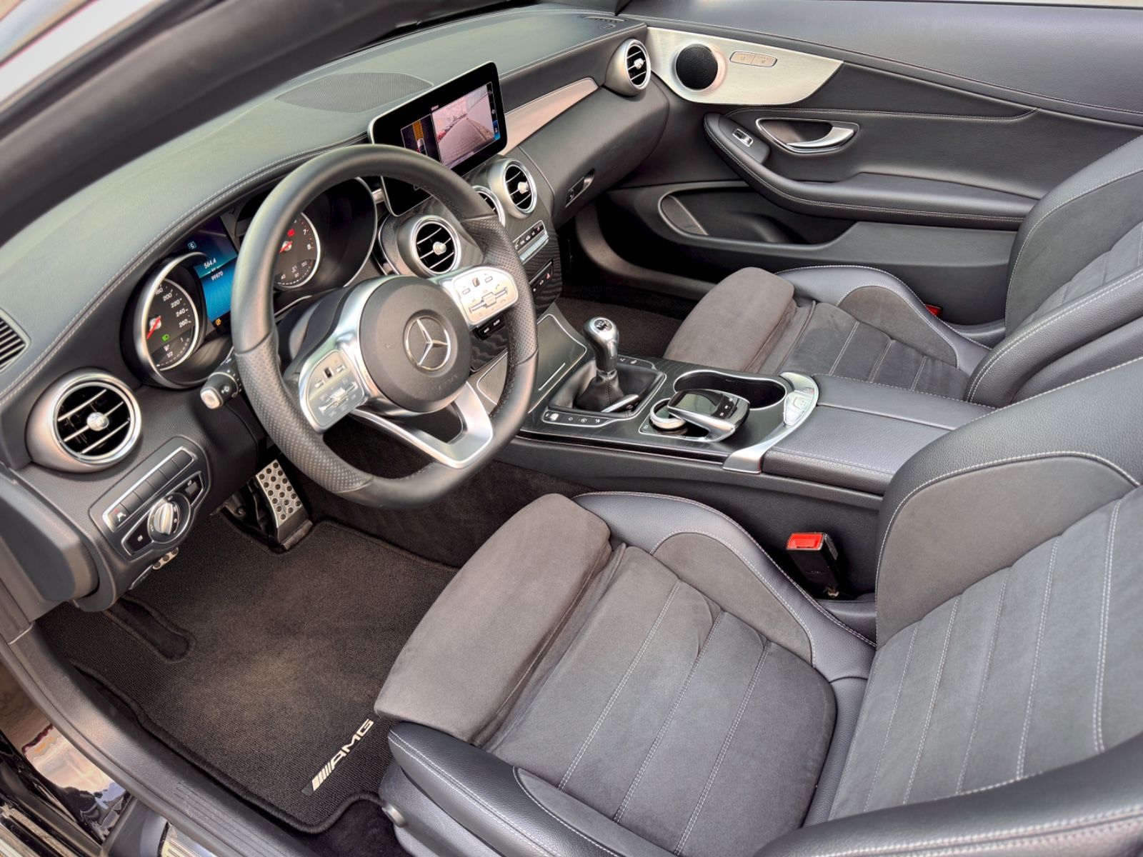 Fahrzeugabbildung Mercedes-Benz C 180 Cabriolet AMG-Line *NAV|ASSIST|CAM|AIRCAP*