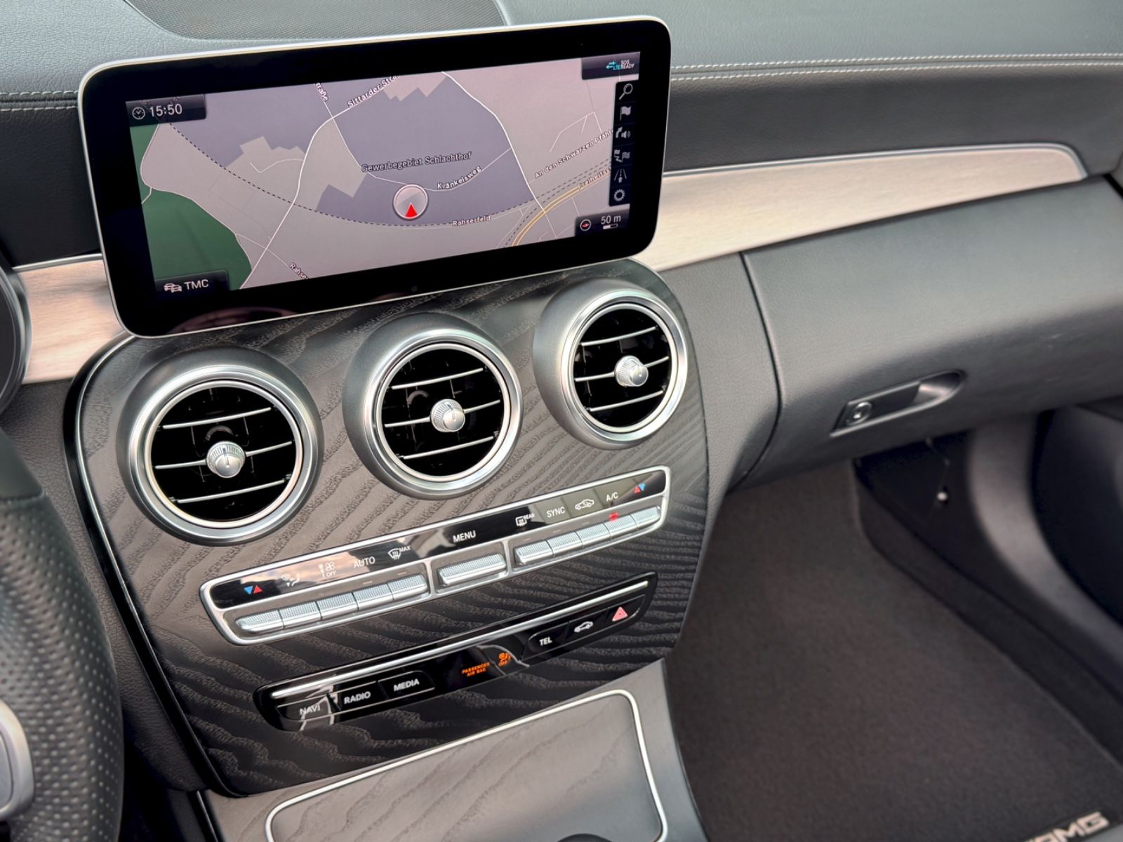 Fahrzeugabbildung Mercedes-Benz C 180 Cabriolet AMG-Line *NAV|ASSIST|CAM|AIRCAP*