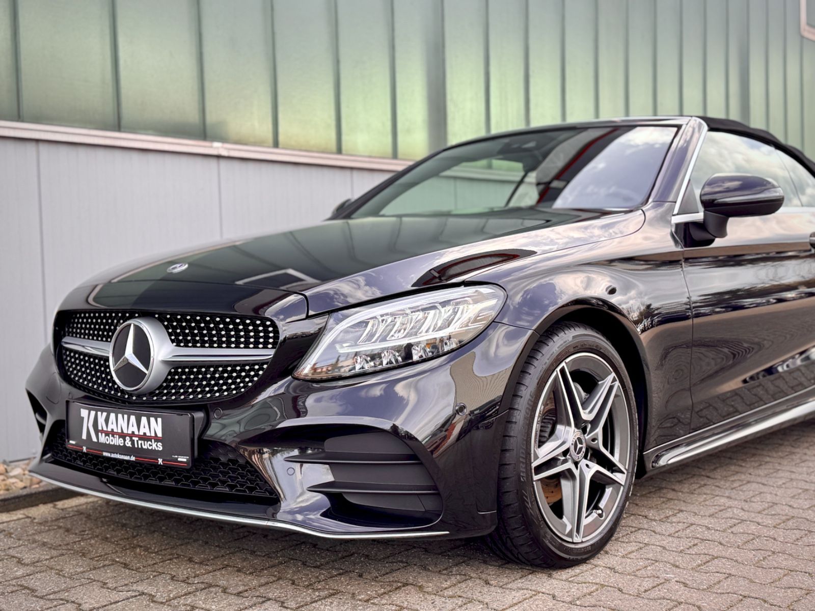 Fahrzeugabbildung Mercedes-Benz C 180 Cabriolet AMG-Line *NAV|ASSIST|CAM|AIRCAP*