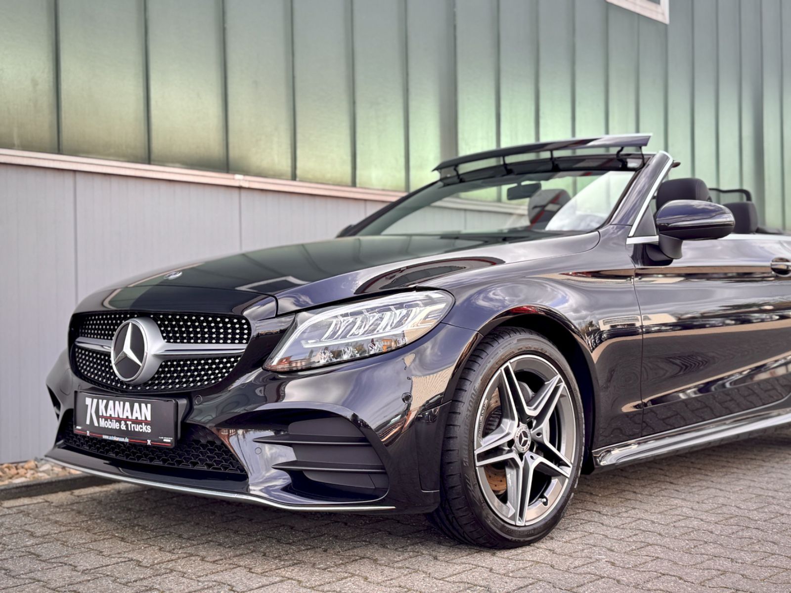 Fahrzeugabbildung Mercedes-Benz C 180 Cabriolet AMG-Line *NAV|ASSIST|CAM|AIRCAP*