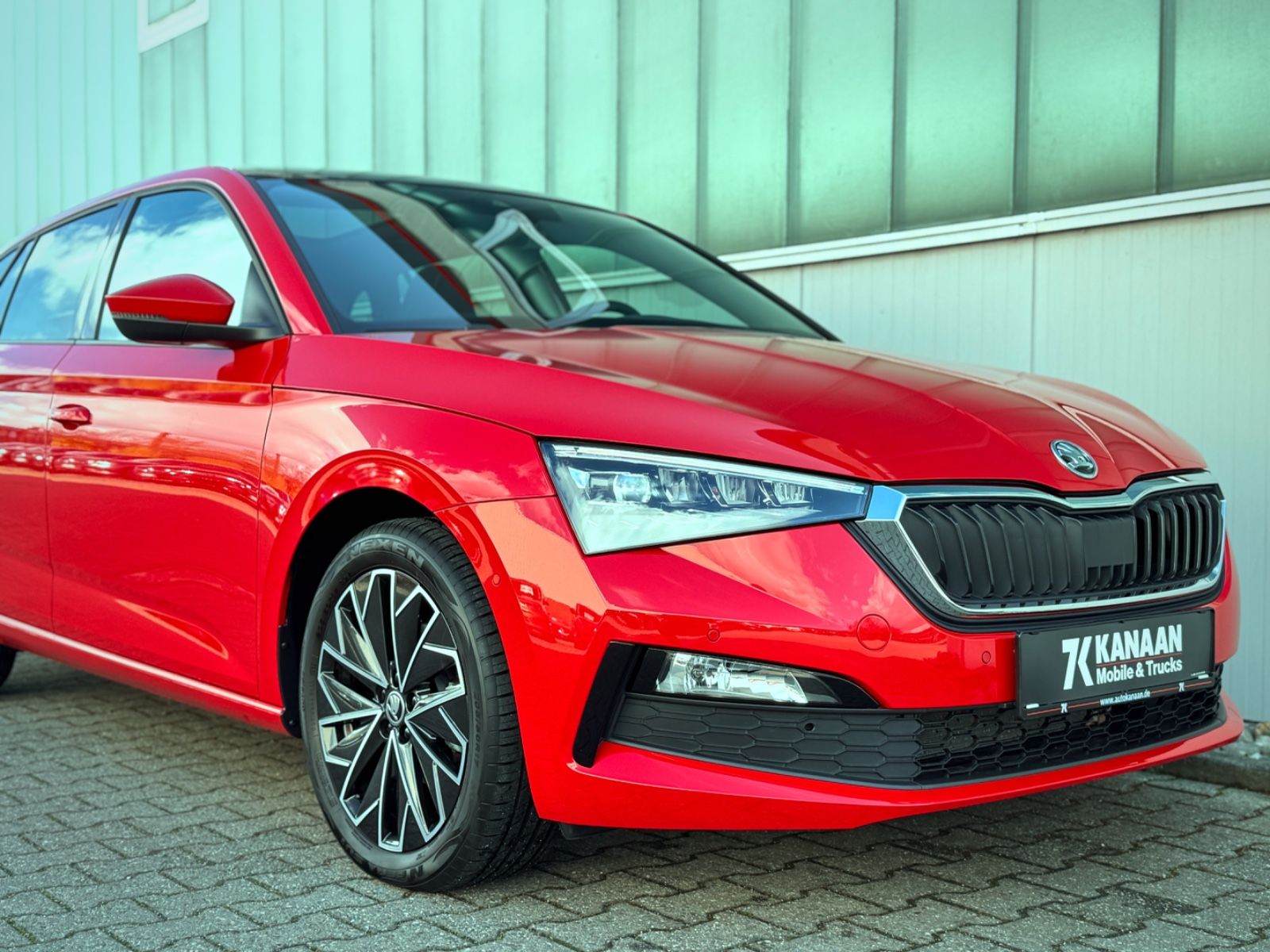 Fahrzeugabbildung SKODA Scala 1.5 Style*PANO|NAV|CAM|LED|SPORT|AMBIENTE*