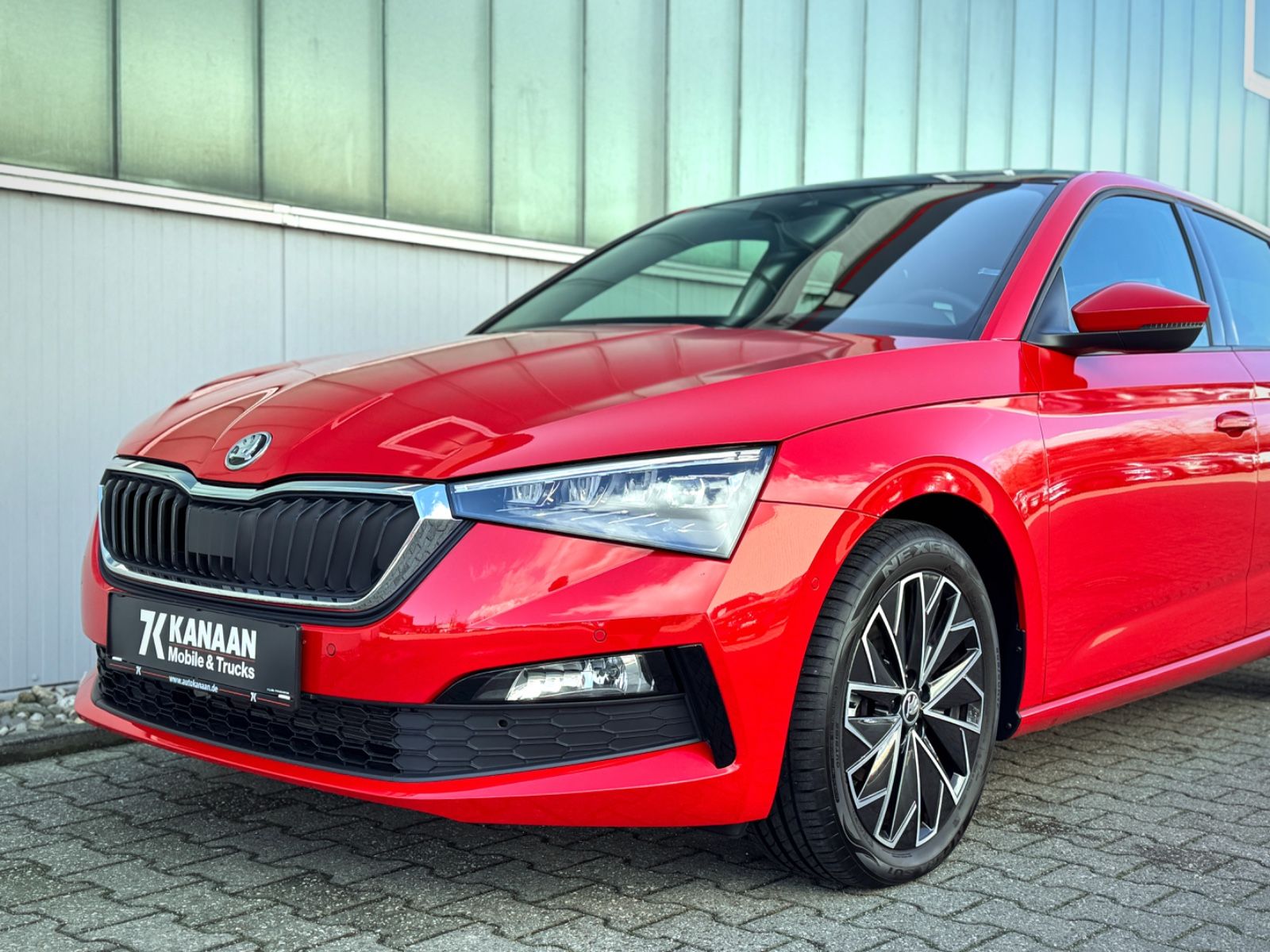 Fahrzeugabbildung SKODA Scala 1.5 Style*PANO|NAV|CAM|LED|SPORT|AMBIENTE*