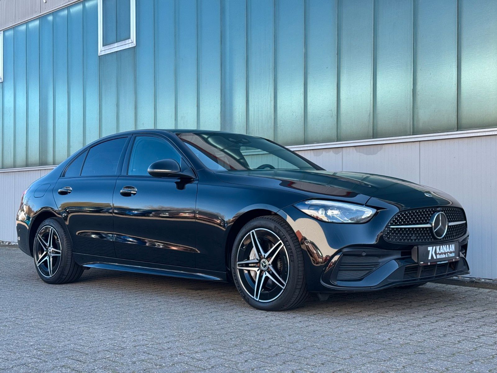 Fahrzeugabbildung Mercedes-Benz C 300e AMG-Line *9G|NIGHT|CAM|ASSIST*