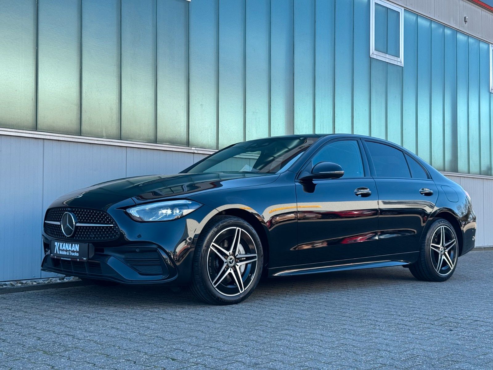 Fahrzeugabbildung Mercedes-Benz C 300e AMG-Line *9G|NIGHT|CAM|ASSIST*