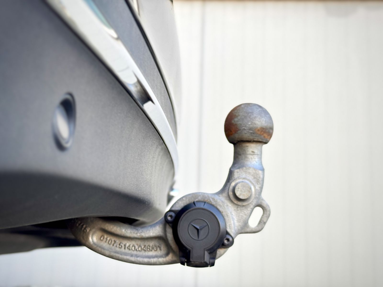 Fahrzeugabbildung Mercedes-Benz E 220Td Avantgarde *HEAD-UP|CAM|AHK|LED*