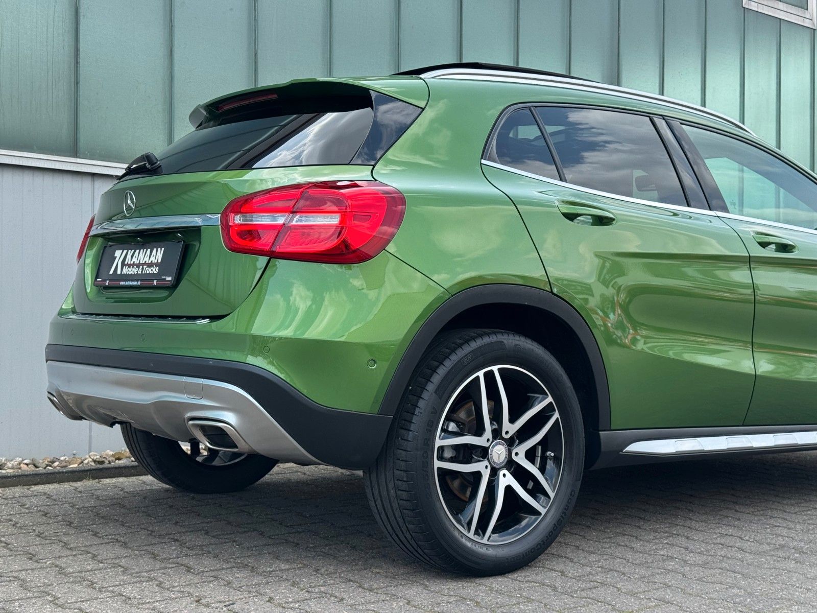Fahrzeugabbildung Mercedes-Benz GLA 200 CDI / d Urban *PANORAMA|CAM|XENON*