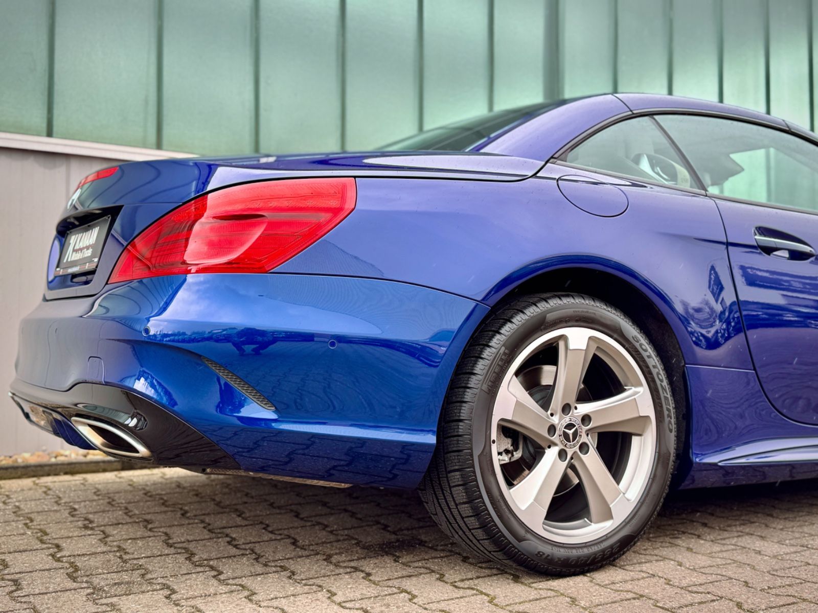 Fahrzeugabbildung Mercedes-Benz SL 400 9G Roadster *1.HAND|AMG|ASSIST|NAVI|CAM*