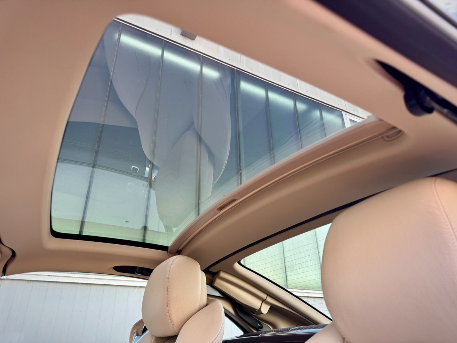 Fahrzeugabbildung Mercedes-Benz SL 400 9G Roadster *1.HAND|AMG|ASSIST|NAVI|CAM*