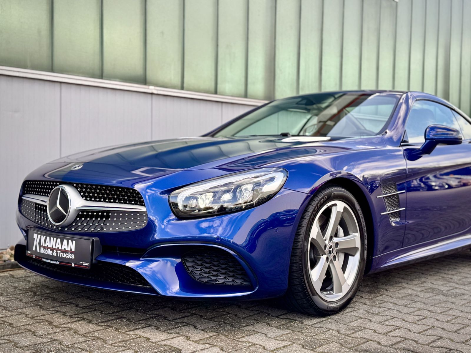 Fahrzeugabbildung Mercedes-Benz SL 400 9G Roadster *1.HAND|AMG|ASSIST|NAVI|CAM*