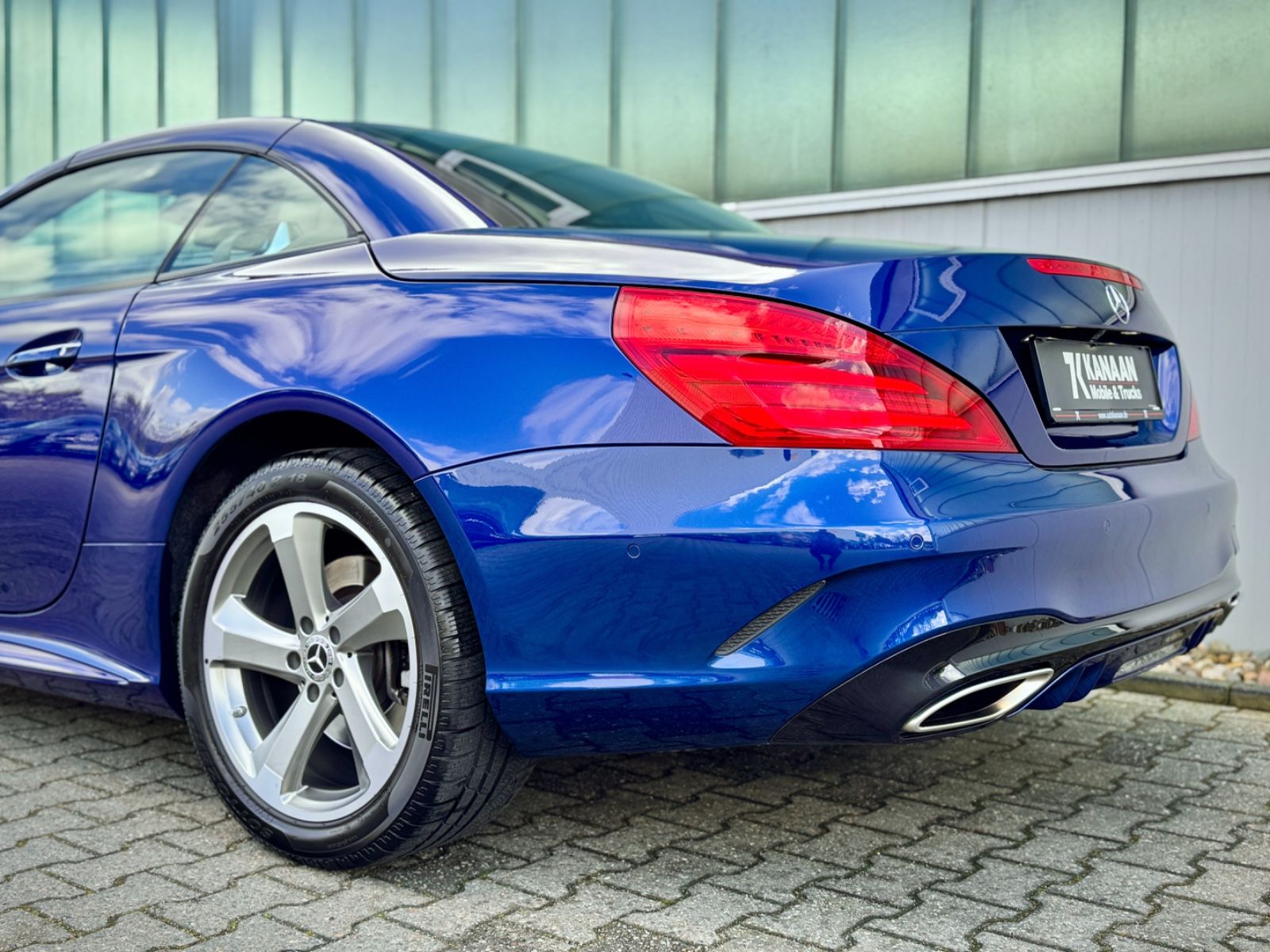 Fahrzeugabbildung Mercedes-Benz SL 400 9G Roadster *1.HAND|AMG|ASSIST|NAVI|CAM*