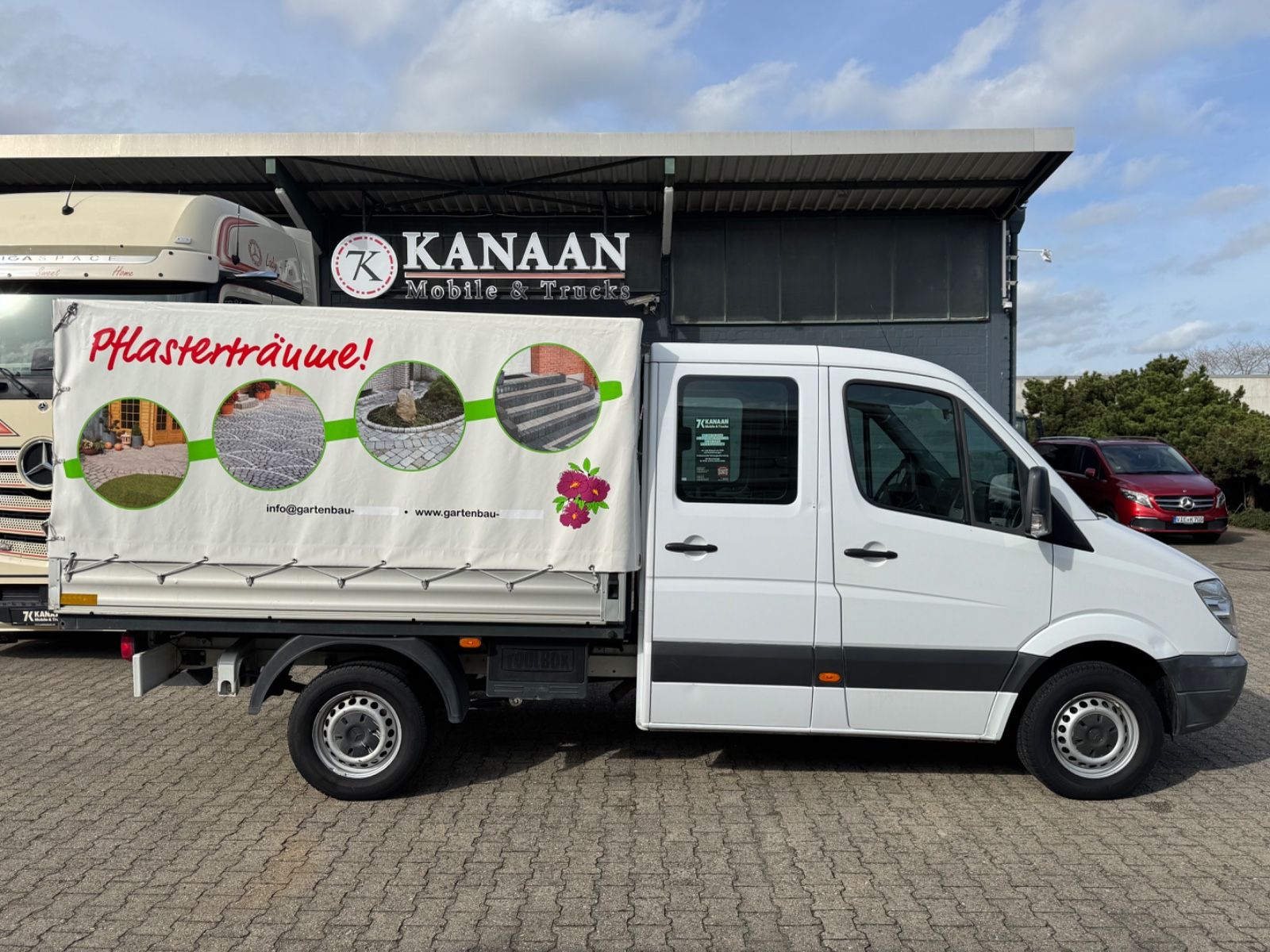 Fahrzeugabbildung Mercedes-Benz 316 CDI Sprinter Pritsche+Plane DoKa 7-Sitzer