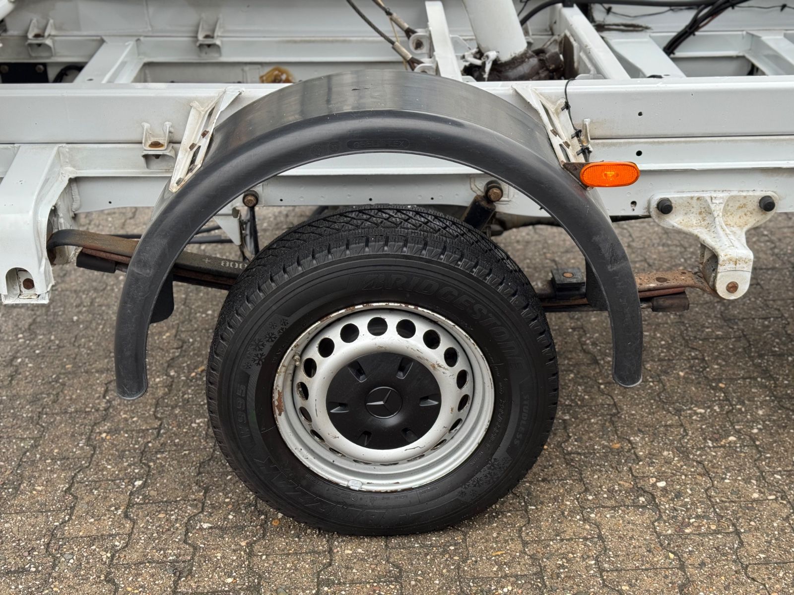 Fahrzeugabbildung Mercedes-Benz Sprinter II 316 CDI Meiller Kipper Kran