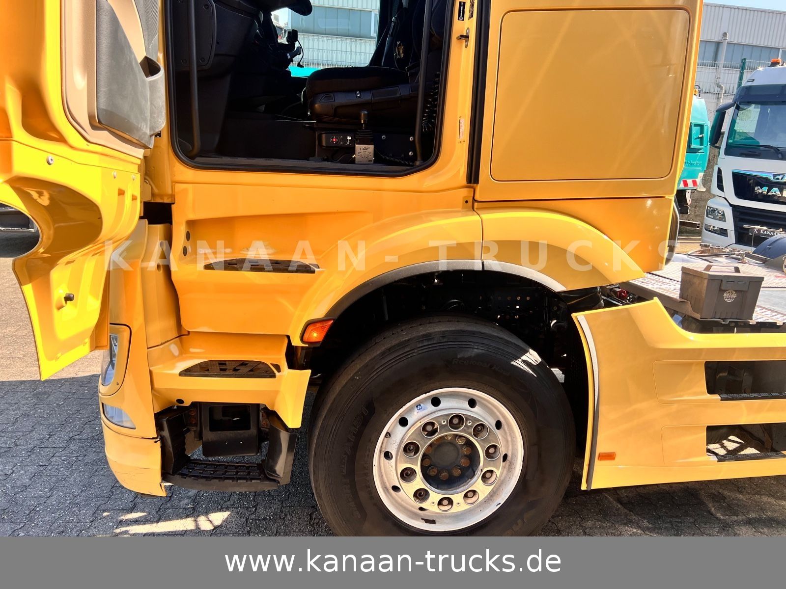 Fahrzeugabbildung Mercedes-Benz 1846 LS Actros L StreamSpace Hydraulik