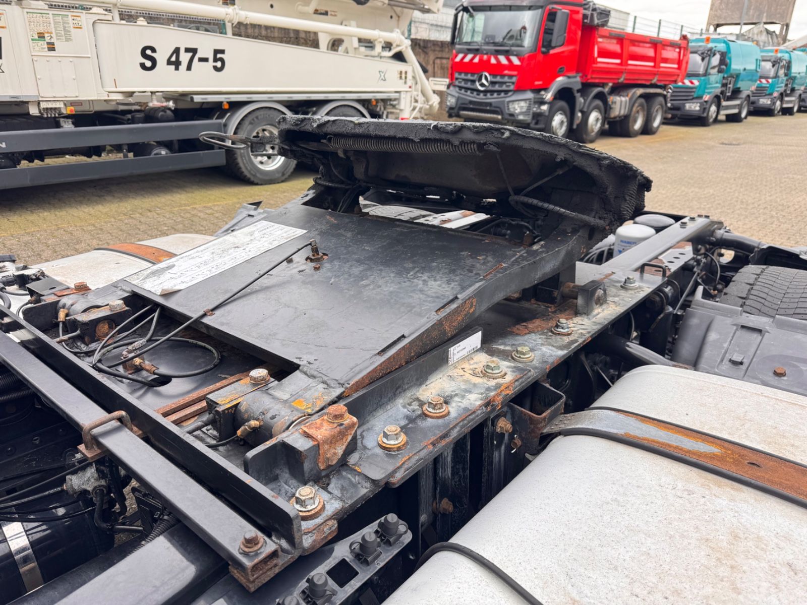 Fahrzeugabbildung MAN TGX 18.440 4x2 LLS-U LowLiner XXL