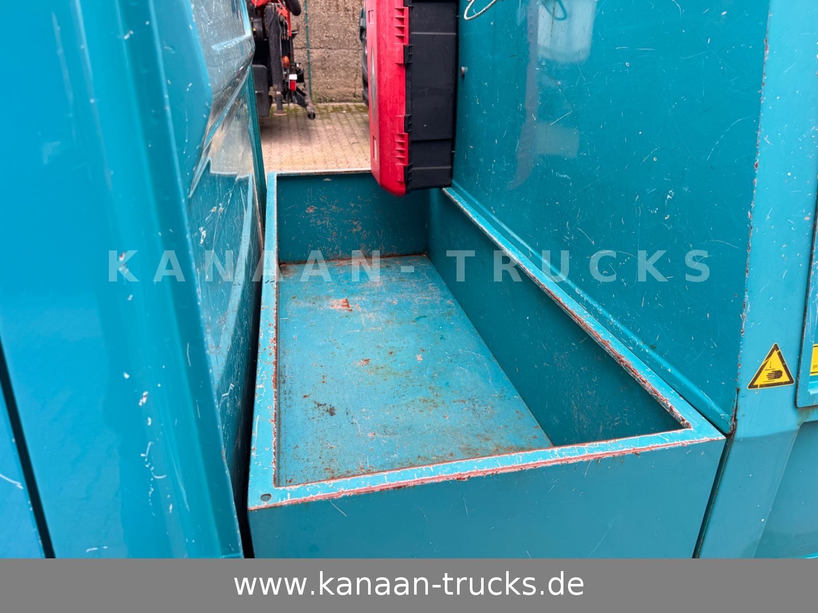 Fahrzeugabbildung Mercedes-Benz 313 CDI Sprinter II Bertsche Müllwagen Tafel