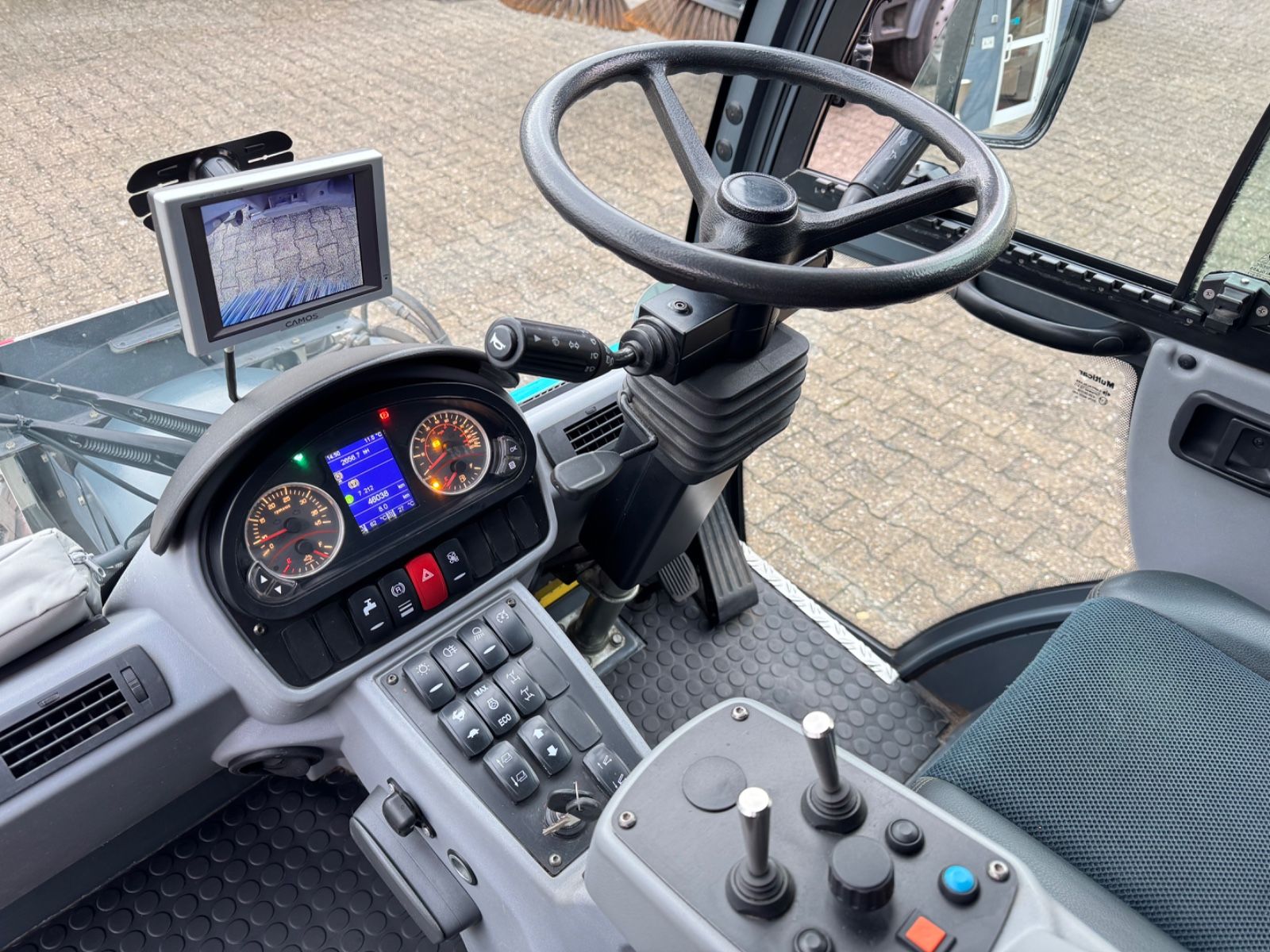 Fahrzeugabbildung Hako Citymaster 2200 Kehrmaschine Sweeper