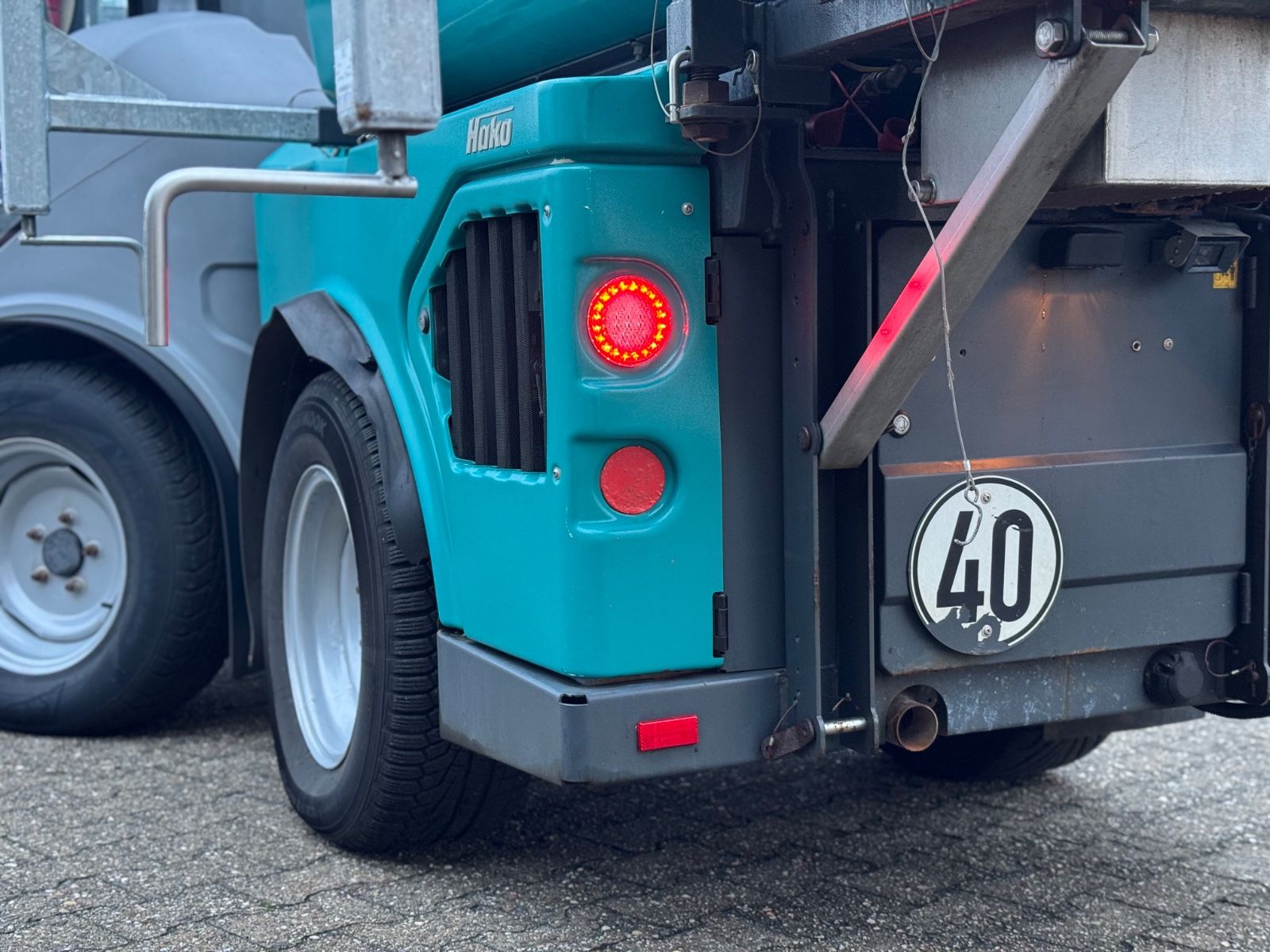 Fahrzeugabbildung Hako CityMaster 1600 Unkraut Heißwasser Dampf  REINEX