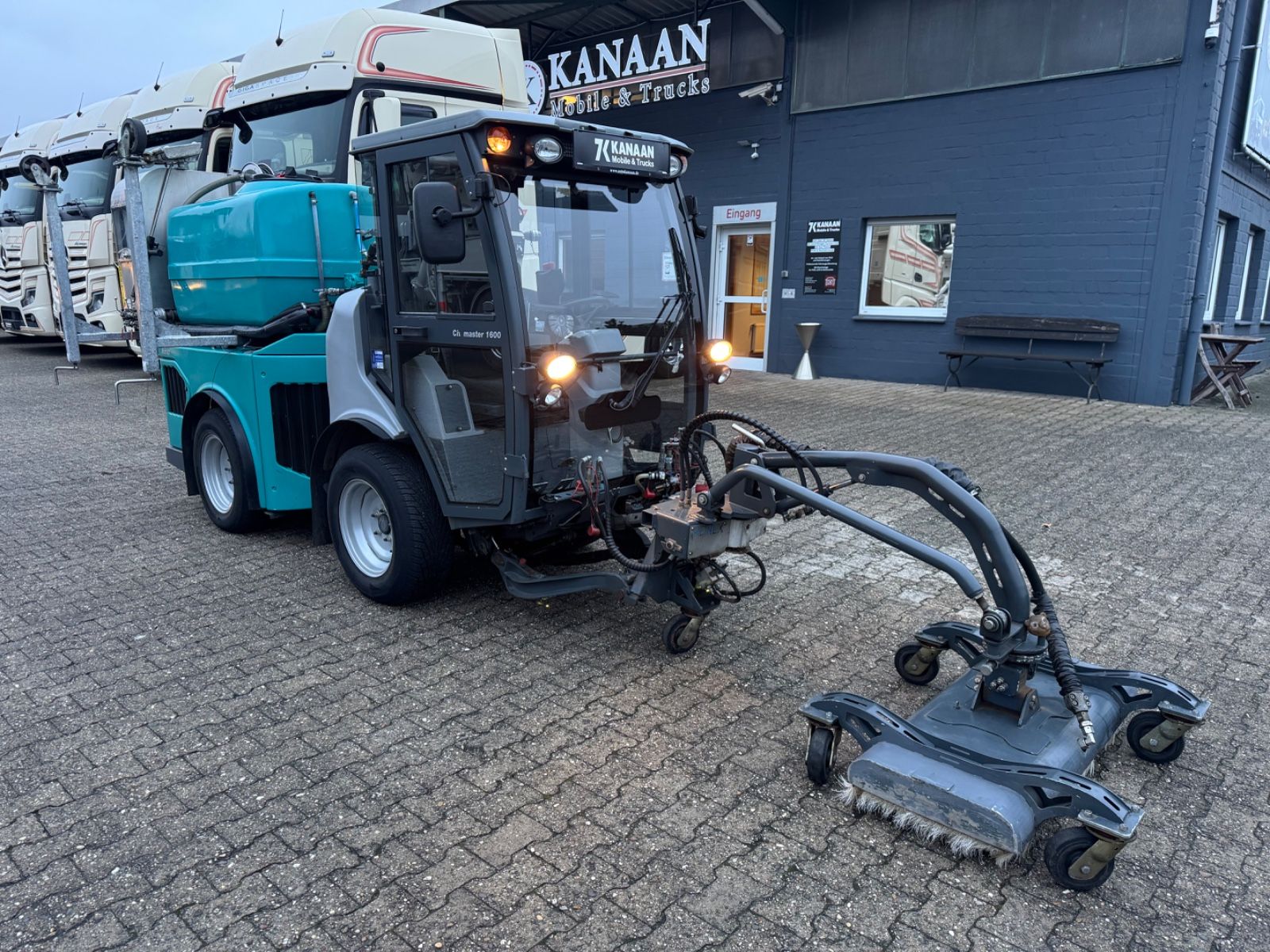 Fahrzeugabbildung Hako CityMaster 1600 Unkraut Heißwasser Dampf  REINEX