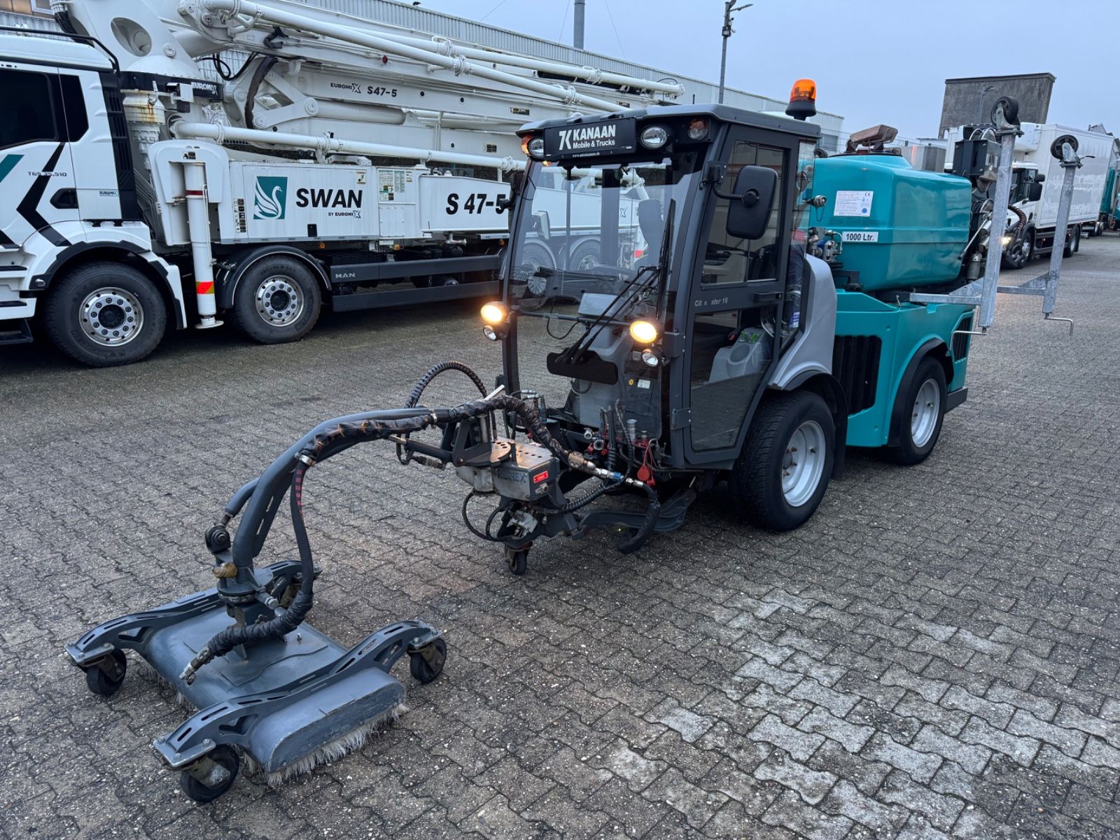 Fahrzeugabbildung Hako CityMaster 1600 Unkraut Heißwasser Dampf  REINEX