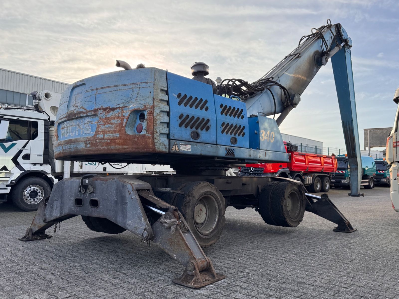 Fahrzeugabbildung Fuchs Terex MHL 340 Umschlagbagger Magnet