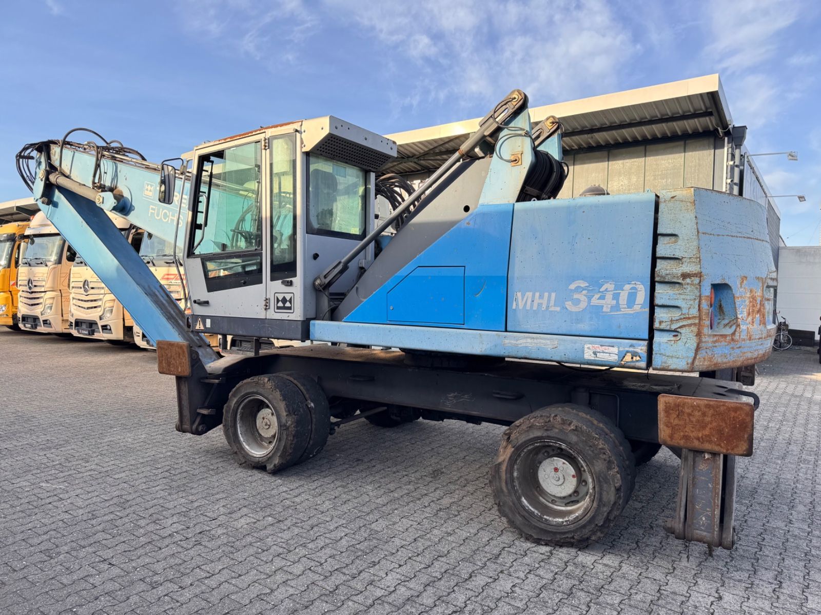 Fahrzeugabbildung Fuchs Terex MHL 340 Umschlagbagger Magnet