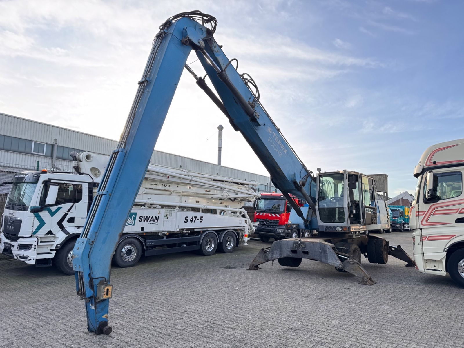 Fahrzeugabbildung Fuchs Terex MHL 340 Umschlagbagger Magnet