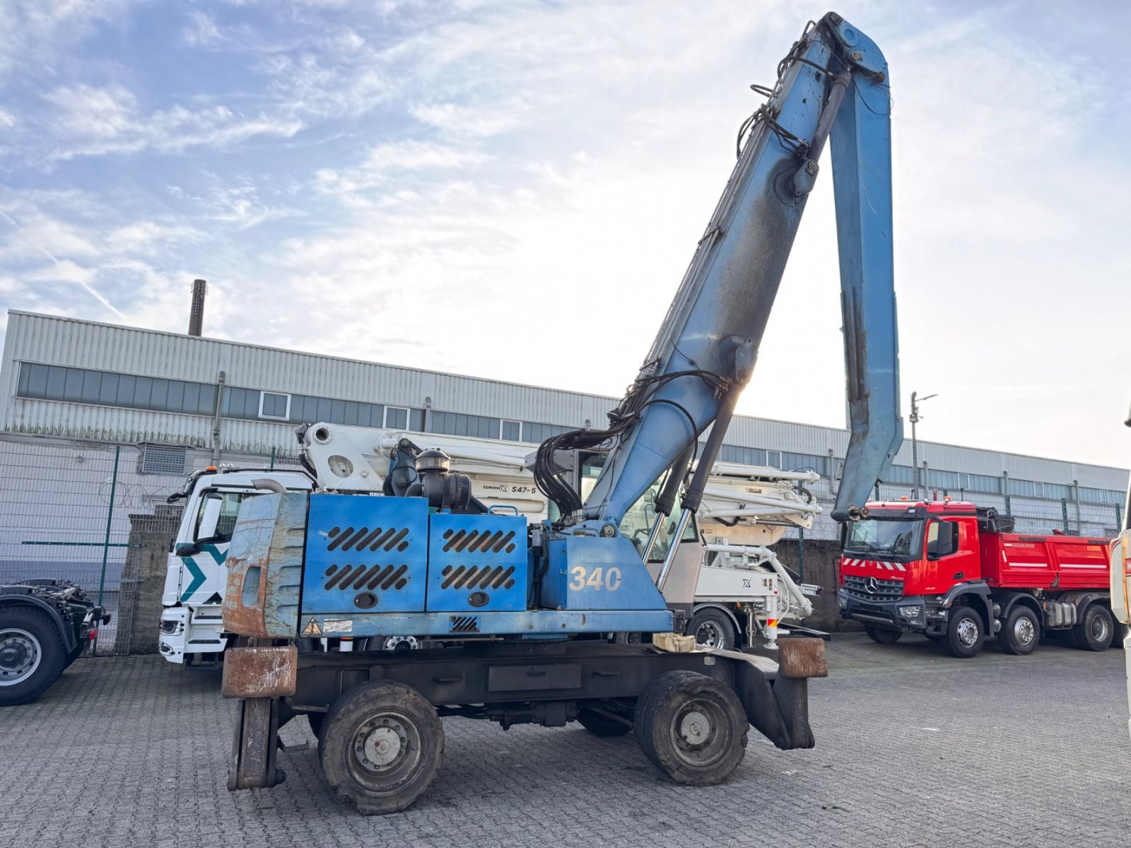 Fahrzeugabbildung Fuchs Terex MHL 340 Umschlagbagger Magnet