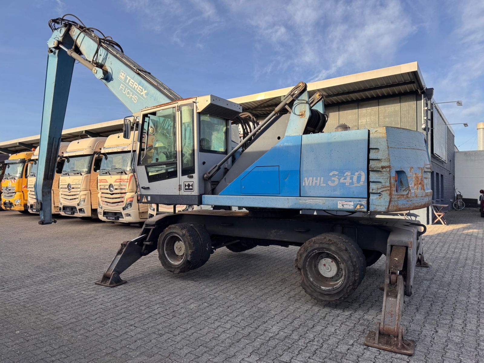 Fahrzeugabbildung Fuchs Terex MHL 340 Umschlagbagger Magnet