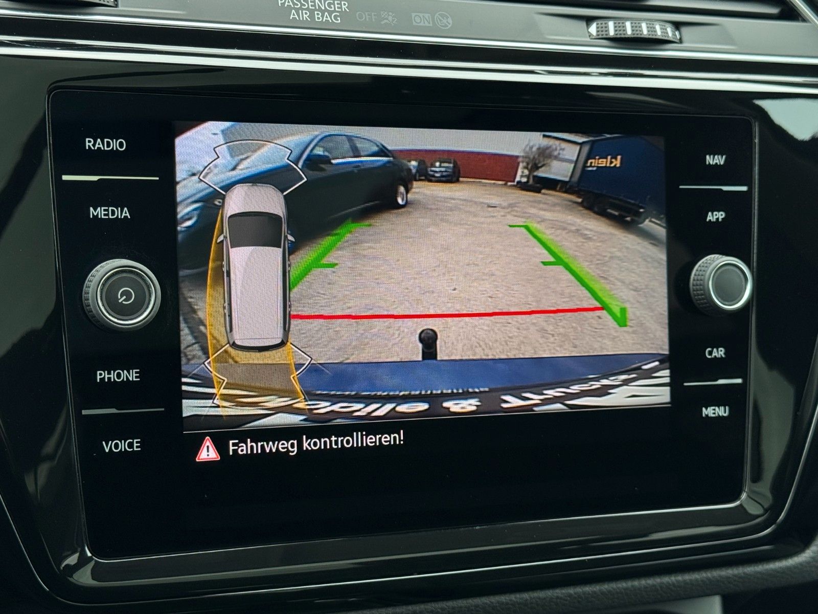 Fahrzeugabbildung Volkswagen Touran 1.5 TSI Highline*7-SITZE|AHK|PANO|ASSIST*