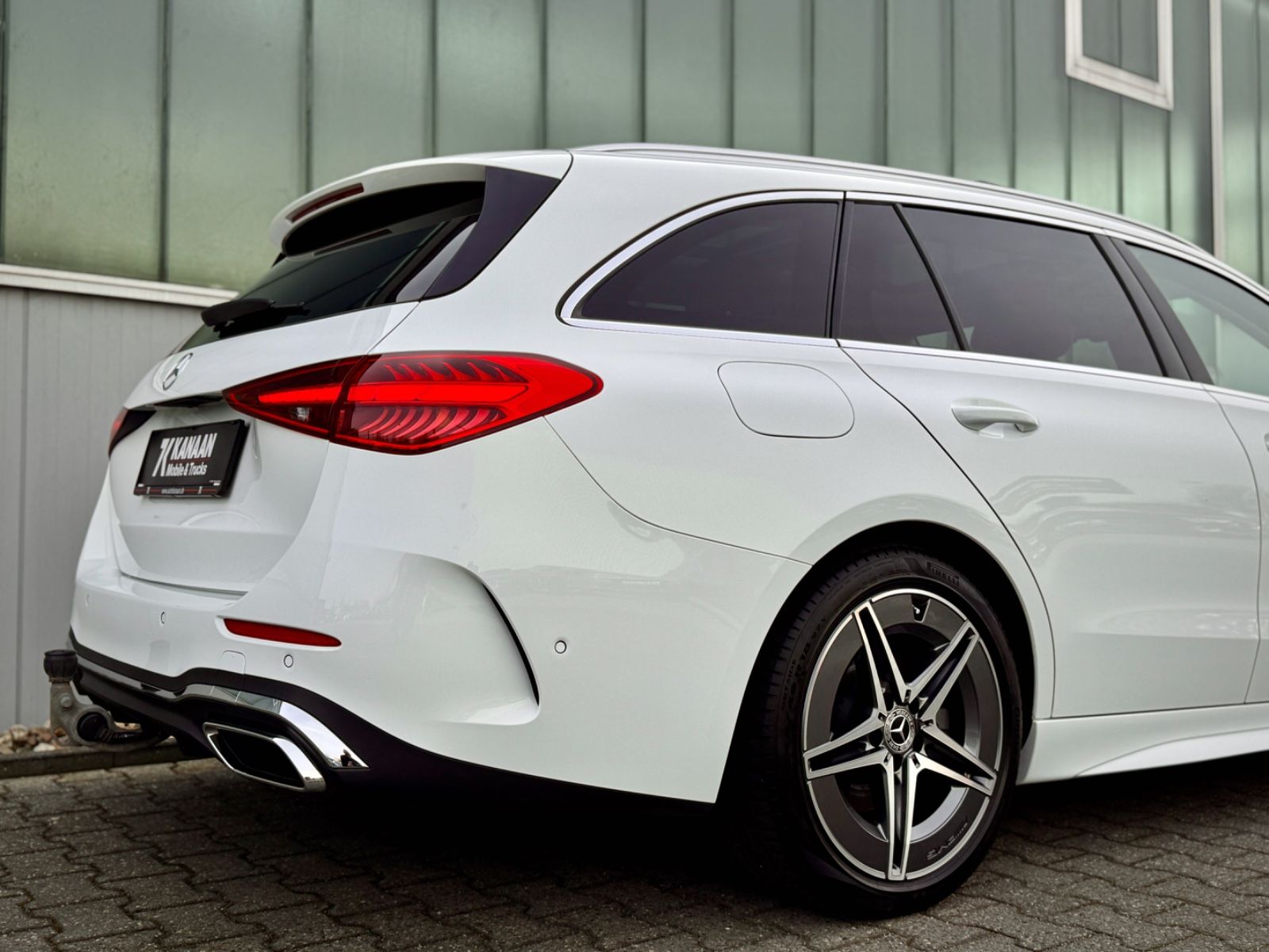 Fahrzeugabbildung Mercedes-Benz C 180 T AMG-Line *9G|PANORAMA|LED|360°*
