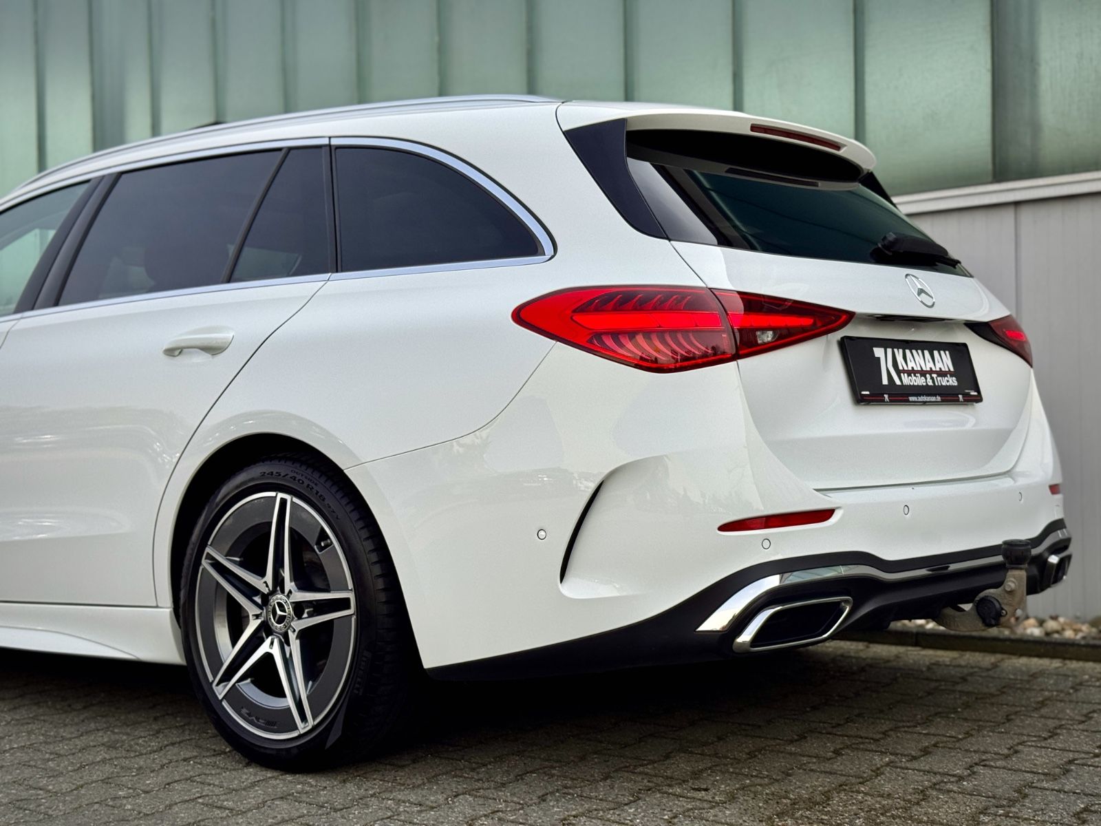 Fahrzeugabbildung Mercedes-Benz C 180 T AMG-Line *9G|PANORAMA|LED|360°*