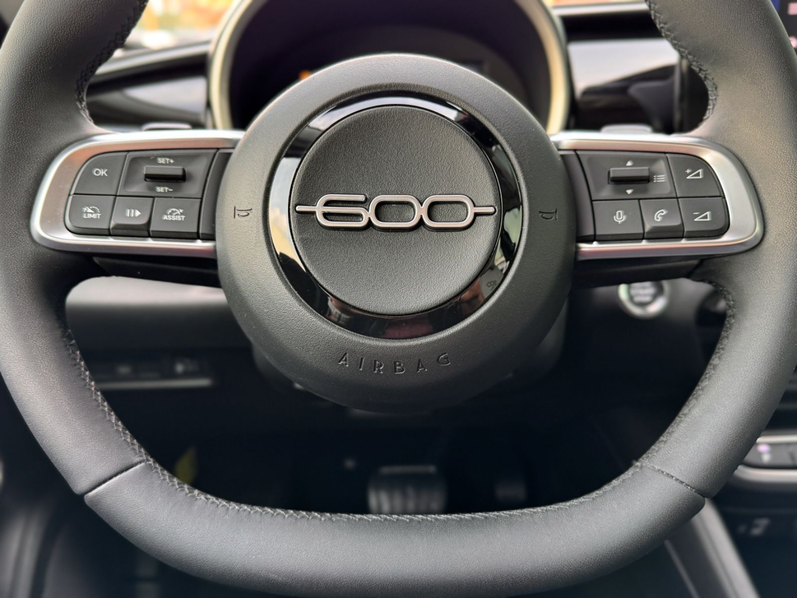 Fahrzeugabbildung Fiat 600 Hybrid *CARPLAY|360°|ASSIST*