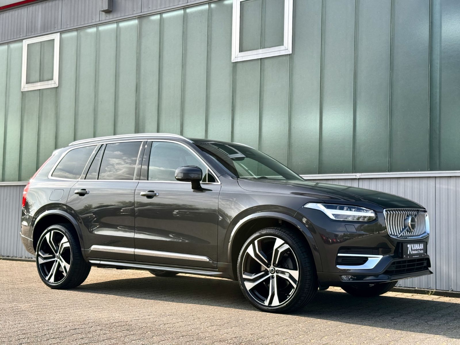 Fahrzeugabbildung Volvo XC90 2.0B5 D AWD Plus Bright*ASSIST|LED|7-SITZE*