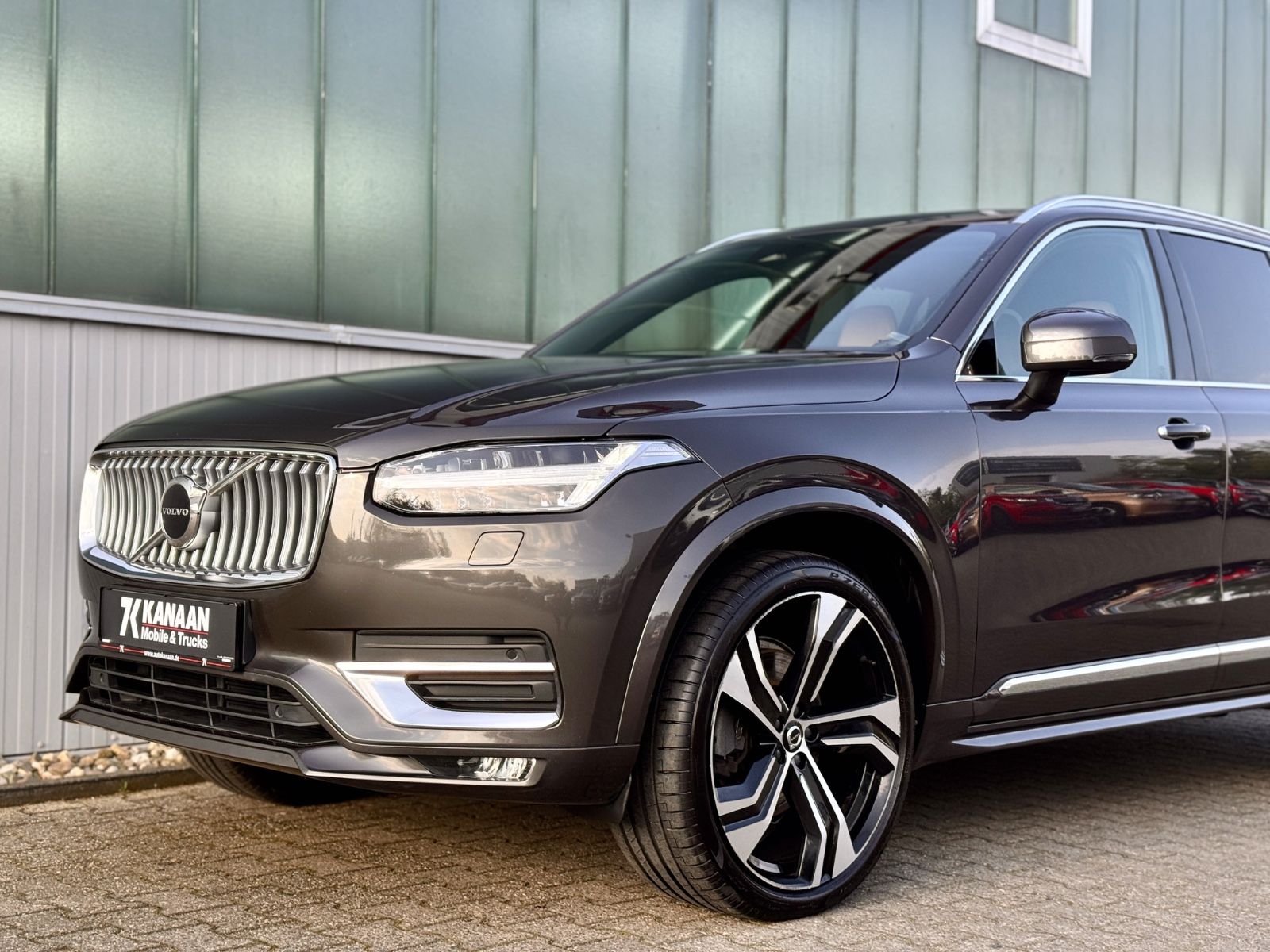 Fahrzeugabbildung Volvo XC90 2.0B5 D AWD Plus Bright*ASSIST|LED|7-SITZE*