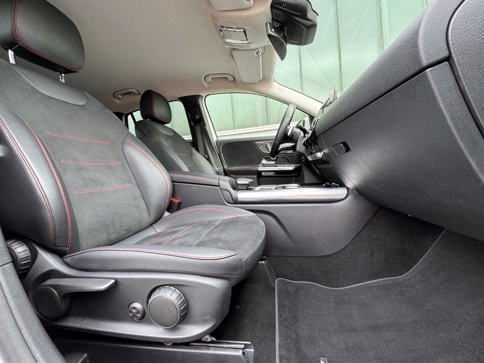 Fahrzeugabbildung Mercedes-Benz GLA 220d 4Matic AMG-Line *8G|CAM|ASSIST*