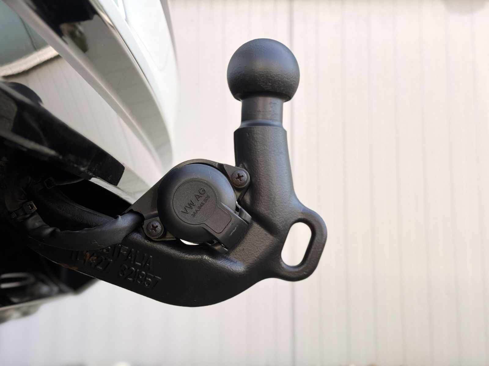 Fahrzeugabbildung Volkswagen Tiguan 2.0TSI 4Motion Highline R-LINE *PANO|AHK*