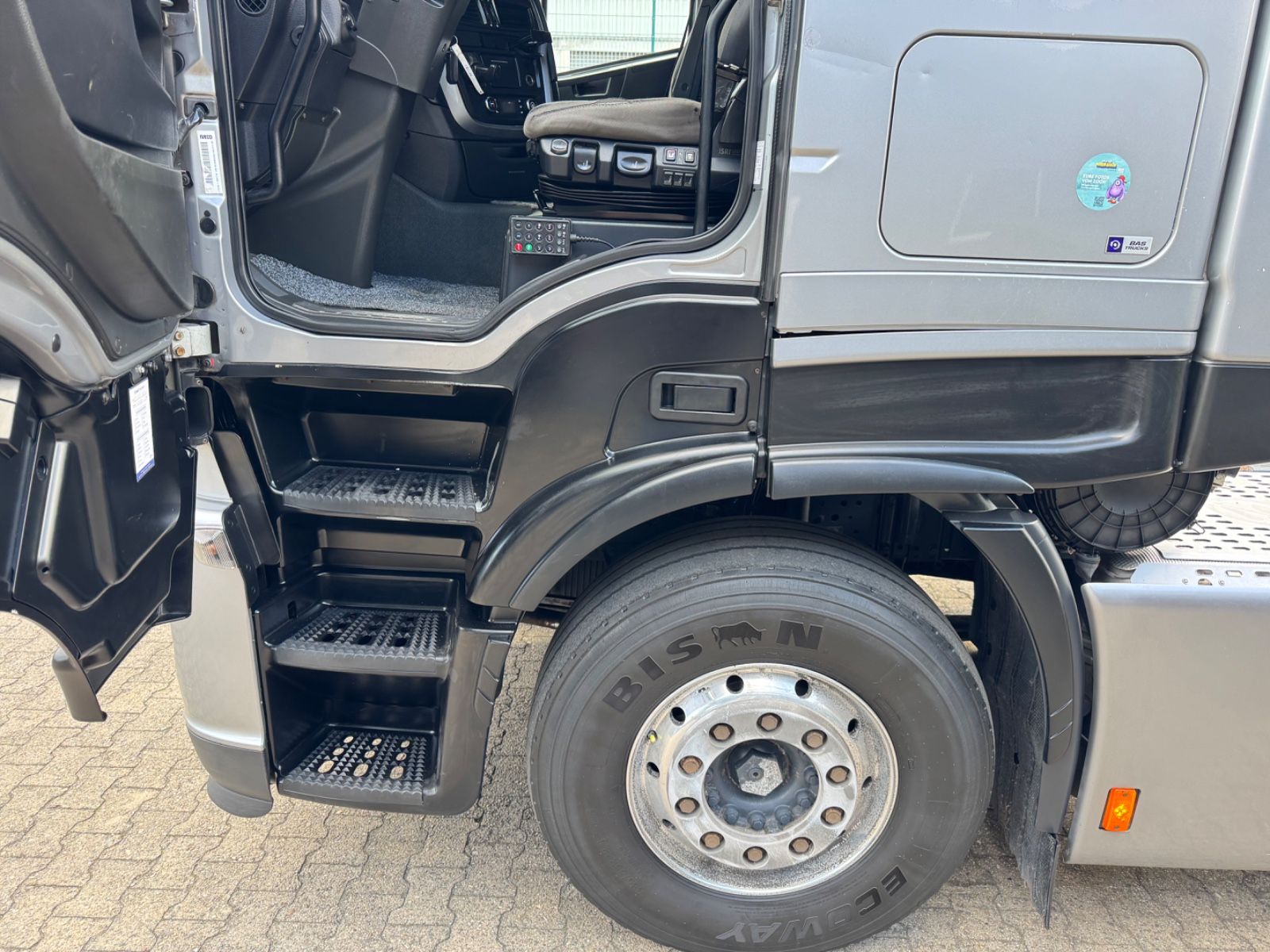 Fahrzeugabbildung Iveco AS440 S 480  Stralis  X-Way   TÜV NEU