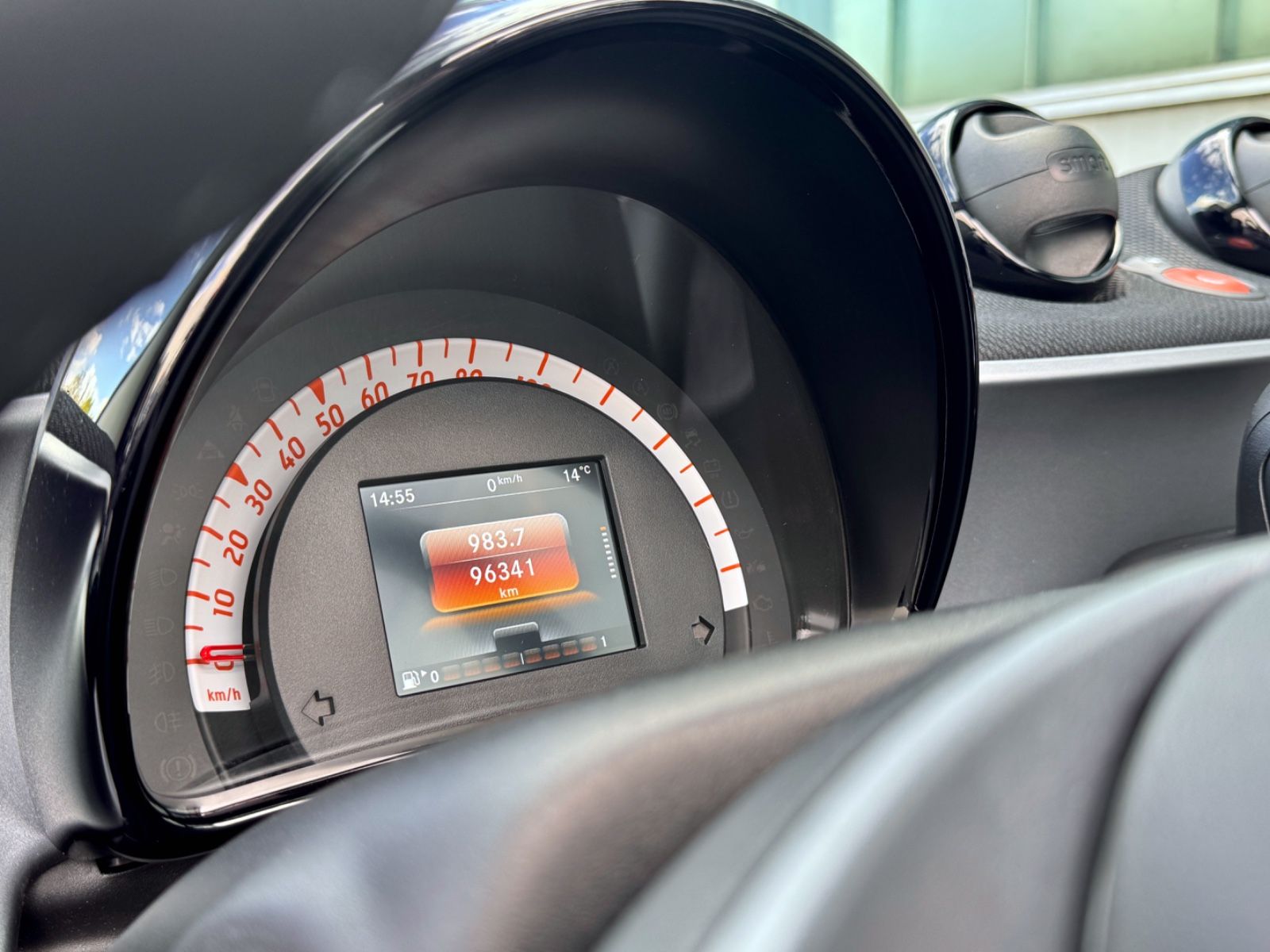 Fahrzeugabbildung Smart ForTwo Cabriolet Autom. Passion*NAVI|SCHECKHEFT*