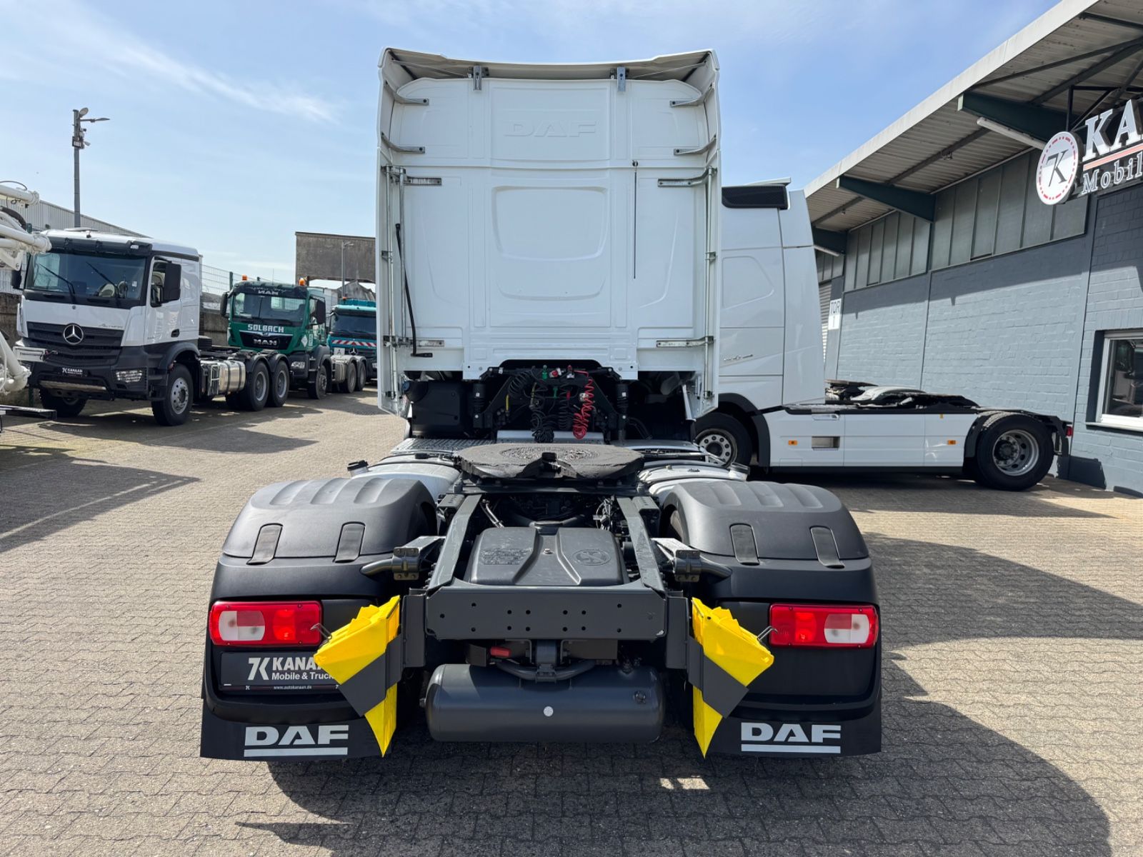 Fahrzeugabbildung DAF XG 480 FT Standklima 2 x TANK 1.195Ltr