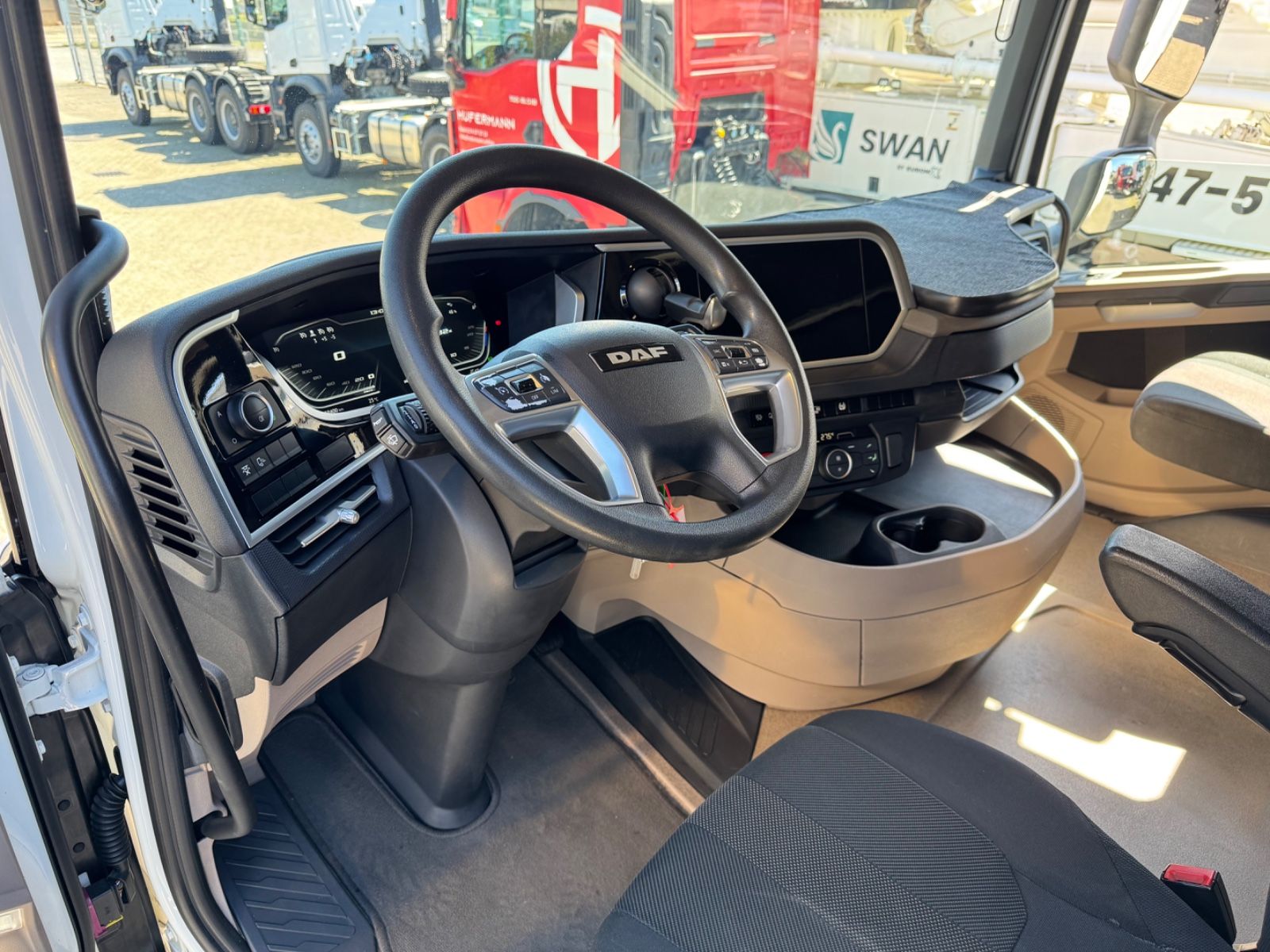 Fahrzeugabbildung DAF XG 480 FT   Standklima 2 x TANK 1.195Ltr