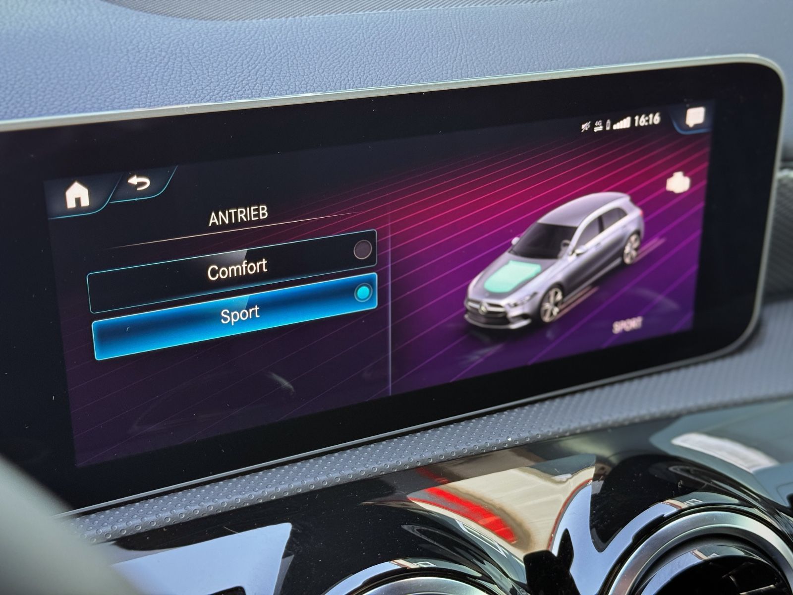 Fahrzeugabbildung Mercedes-Benz A 160 Progressive *CAM|NAVI|ASSIST*