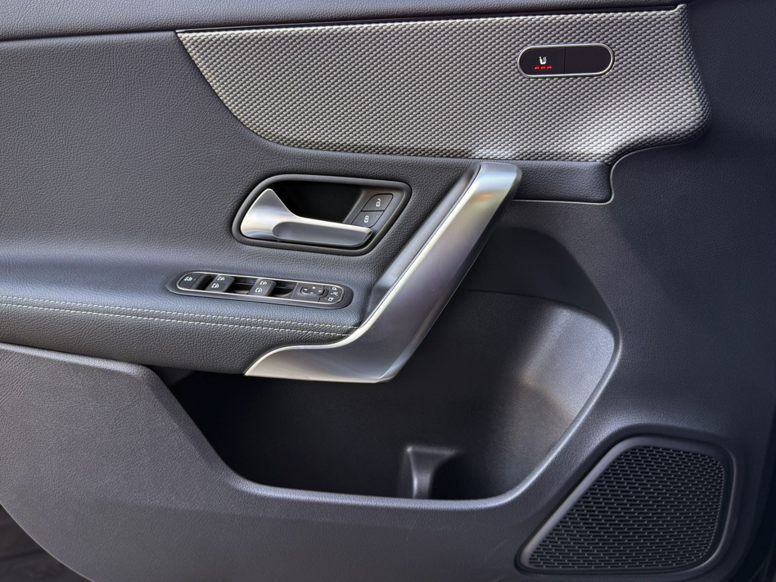 Fahrzeugabbildung Mercedes-Benz A 160 Progressive *CAM|NAVI|ASSIST*