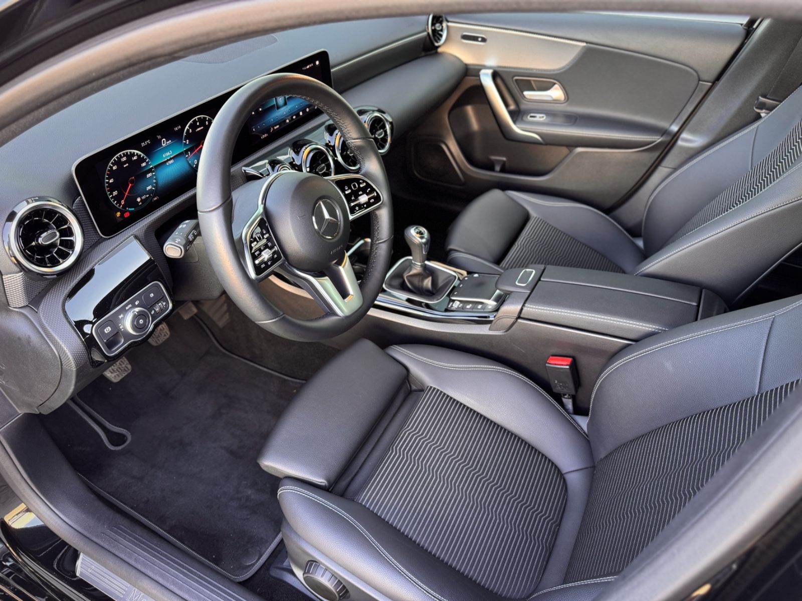 Fahrzeugabbildung Mercedes-Benz A 160 Progressive *CAM|NAVI|ASSIST*