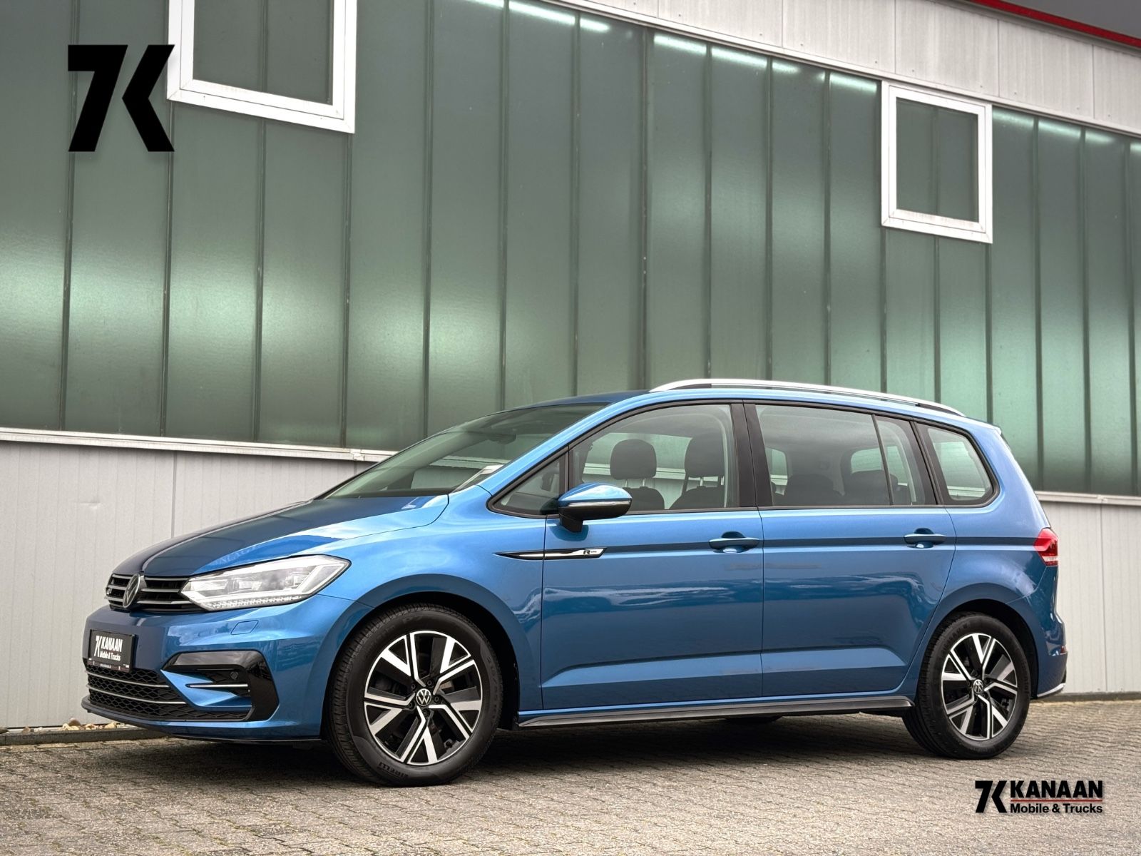 Fahrzeugabbildung Volkswagen Touran 2.0TDI-DSG *R-LINE|7-SITZER|AHK|IQ-DRIVE*