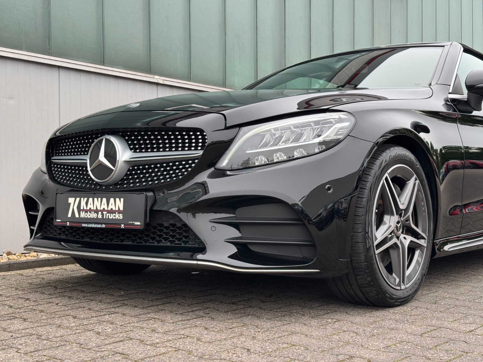 Fahrzeugabbildung Mercedes-Benz C 300 Cabrio AMG *9G|CAM|LED|AHK*