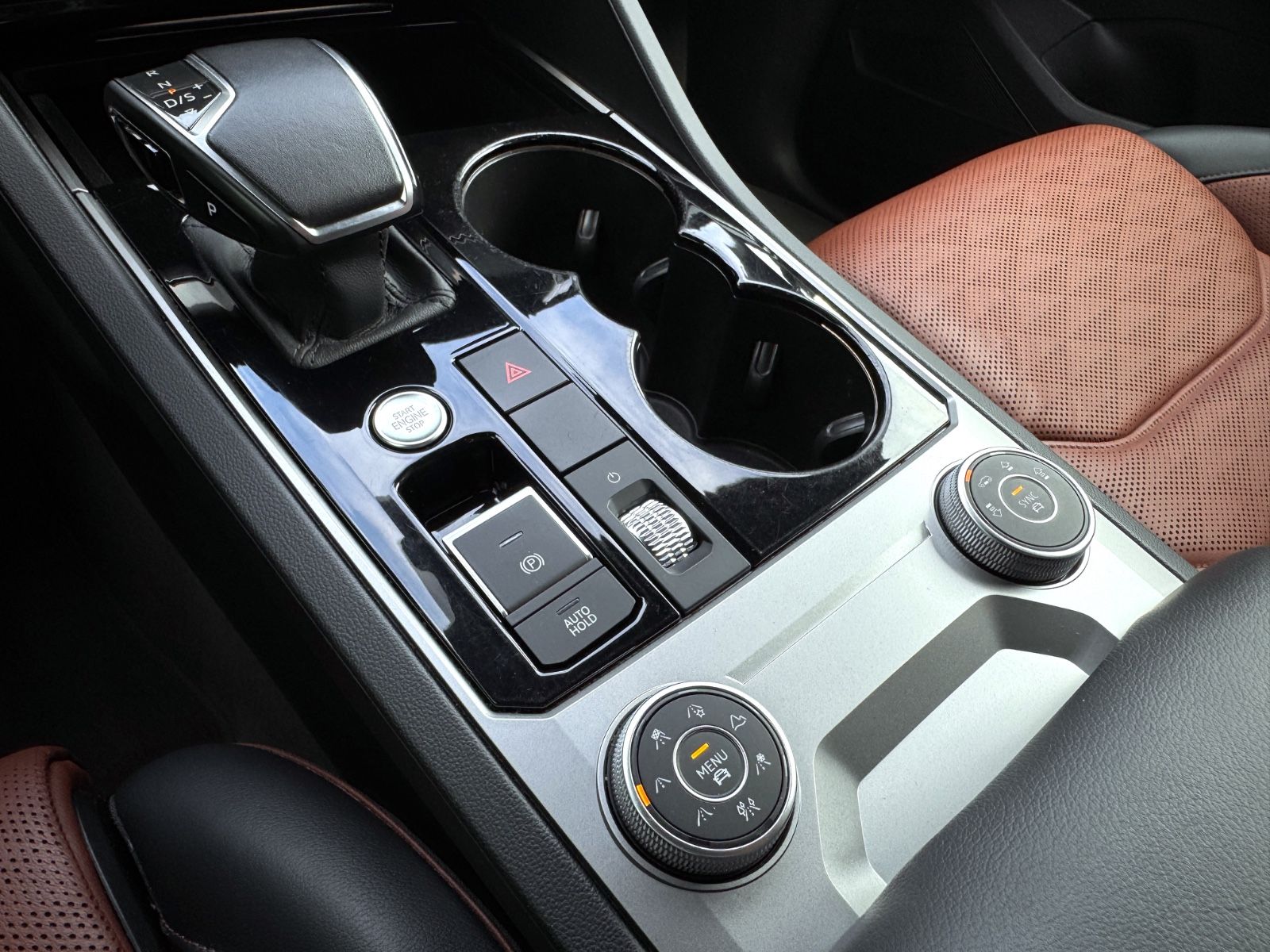 Fahrzeugabbildung Volkswagen Touareg 3.0TDI V6 Atmosphere 4Motion *CAM|LED*