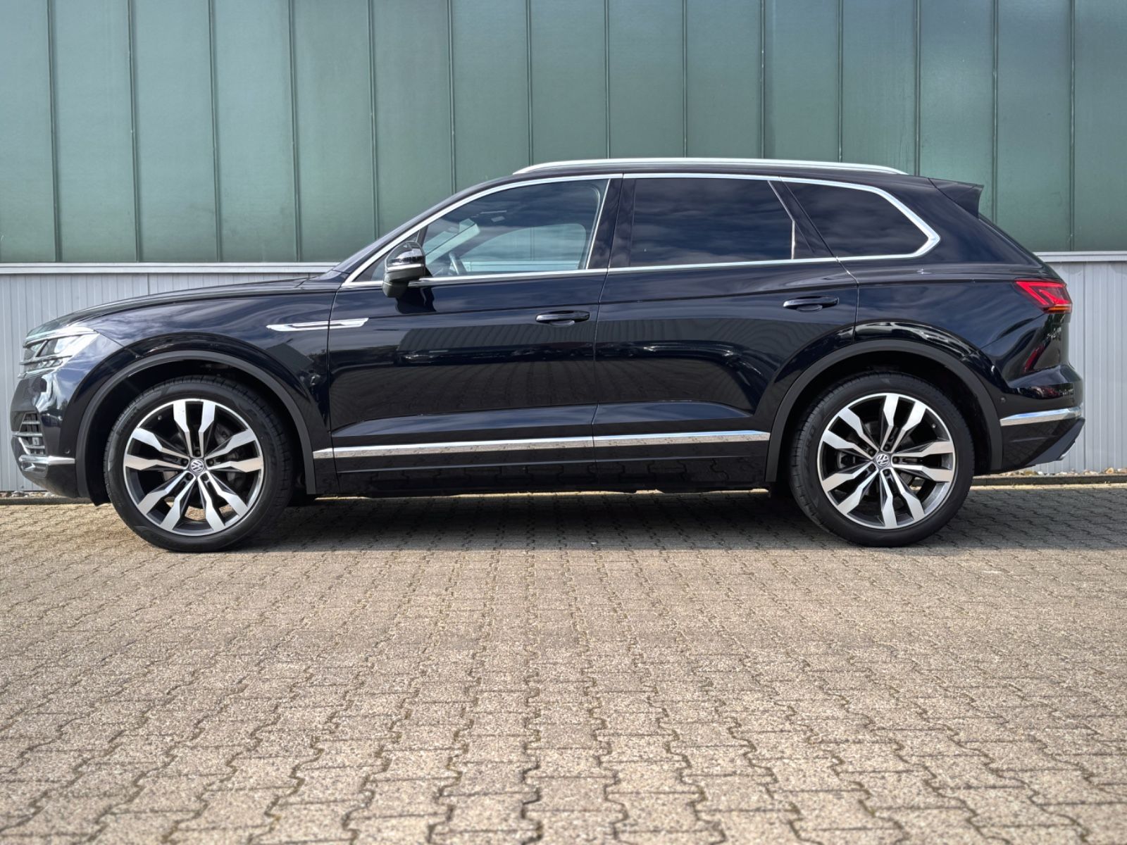 Fahrzeugabbildung Volkswagen Touareg 3.0TDI V6 Atmosphere 4Motion *CAM|LED*