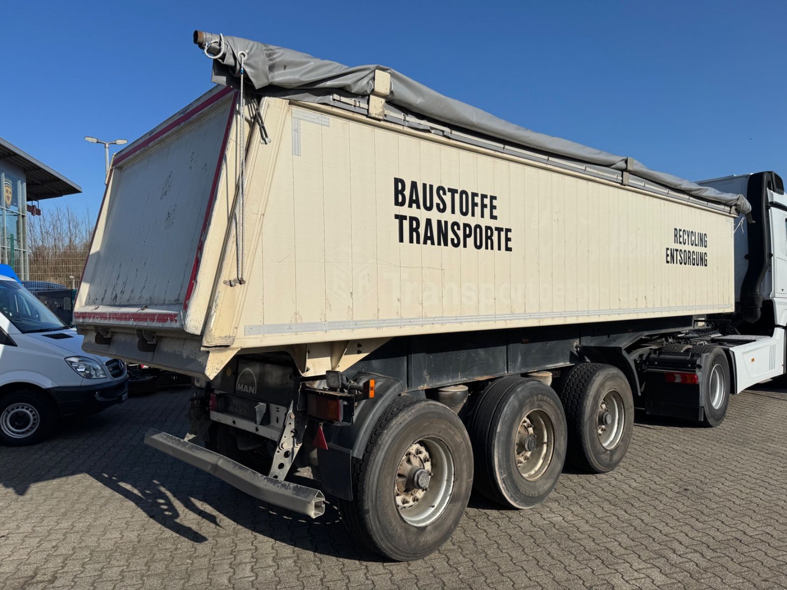Fahrzeugabbildung Langendorf SKA 24/31 ALU Mulden Kipper 26m³ Liftachse