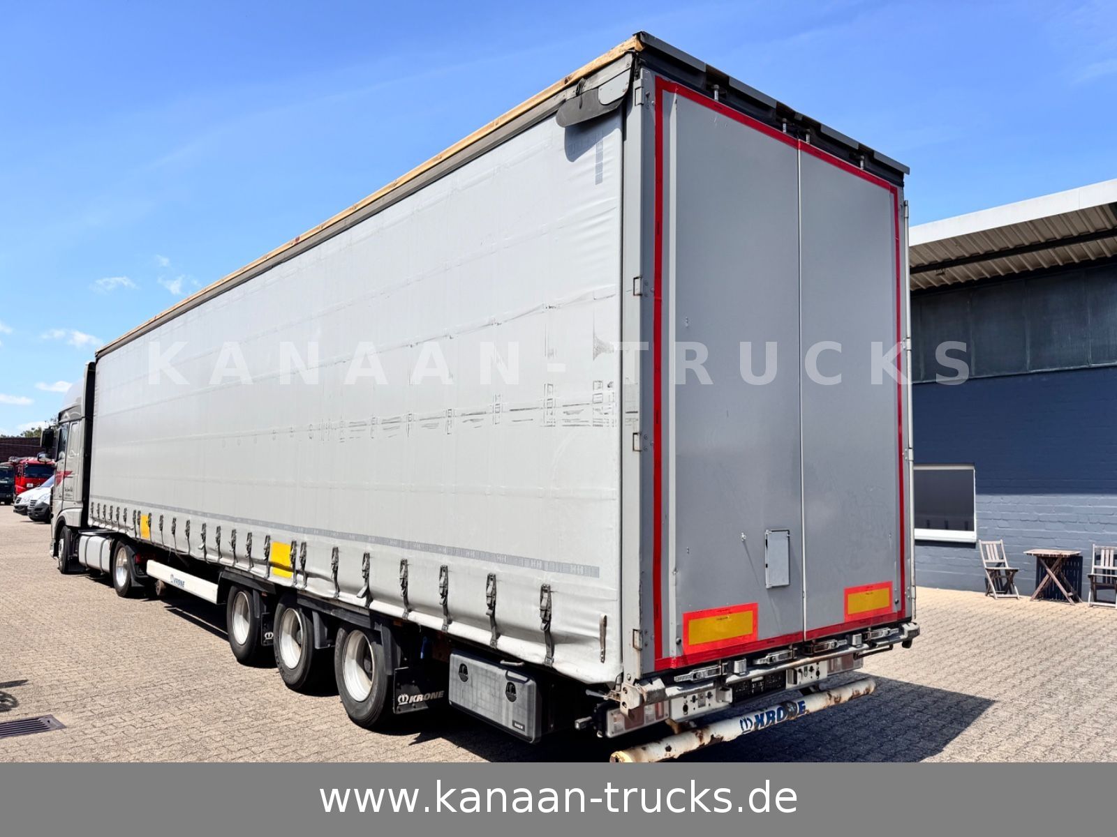 Fahrzeugabbildung Krone SD Curtainsider MEGA Jumbo XL Zert Getränke etc