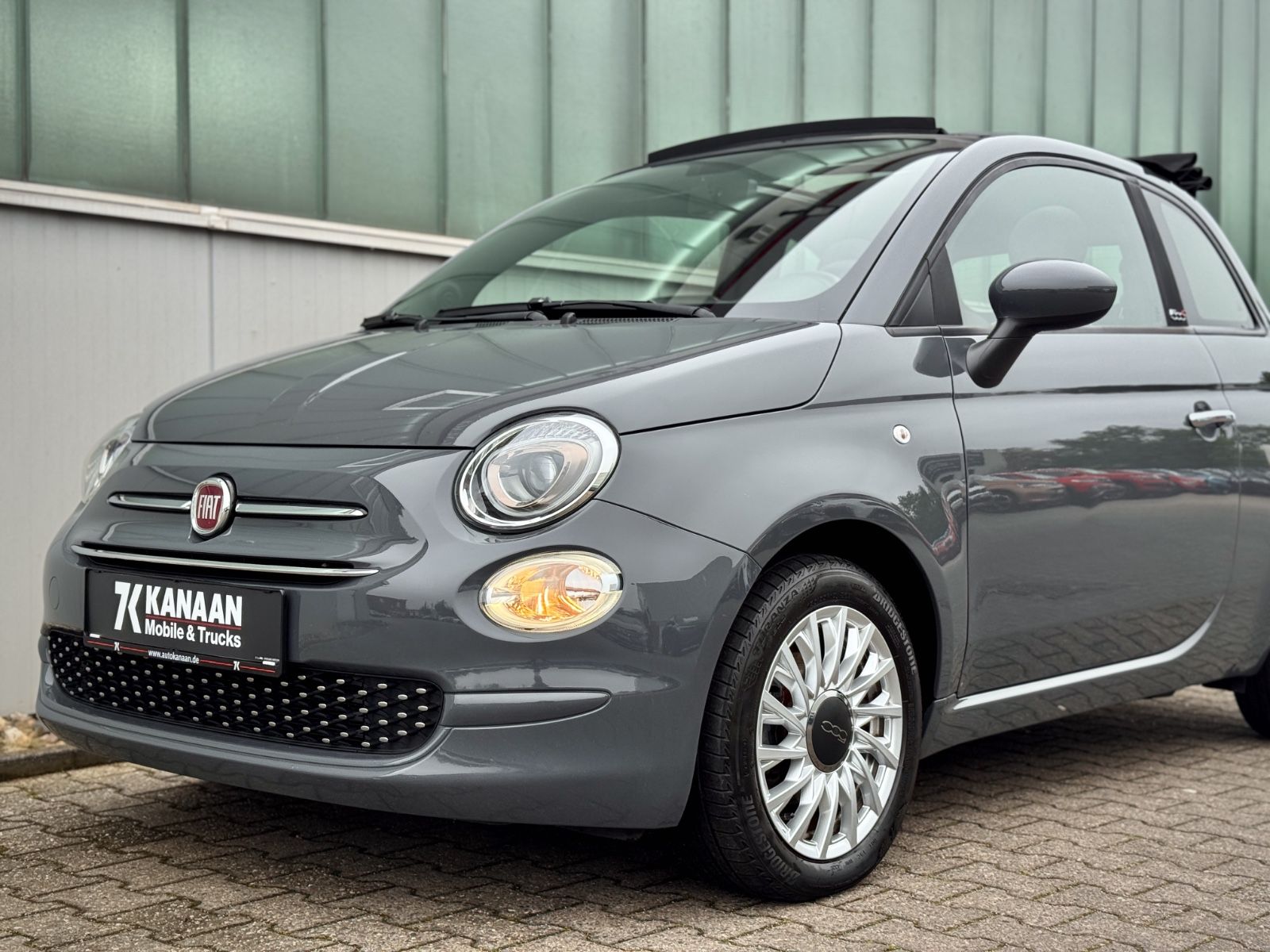 Fahrzeugabbildung Fiat 500 1.0 GSE Hybrid Cabriolet Lounge *U-CONNECT*
